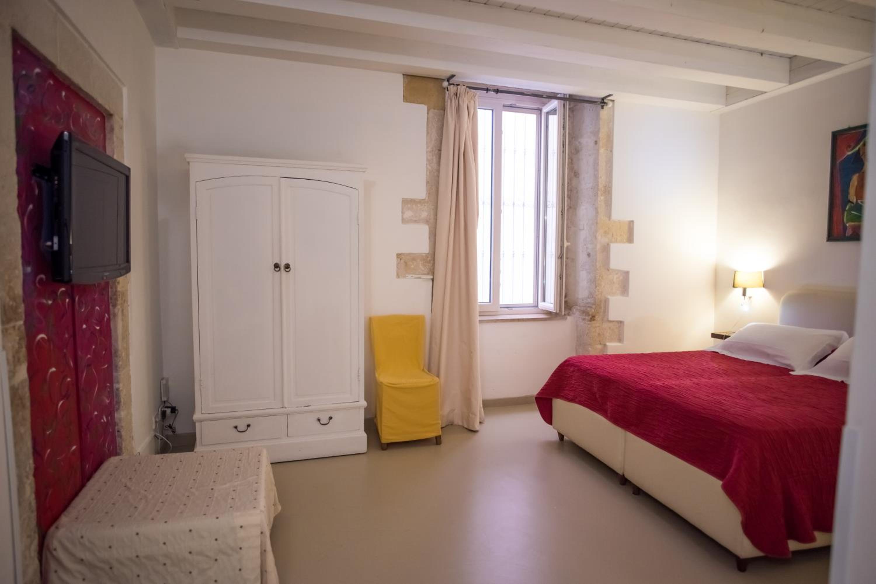 Triple Room - Photo 20