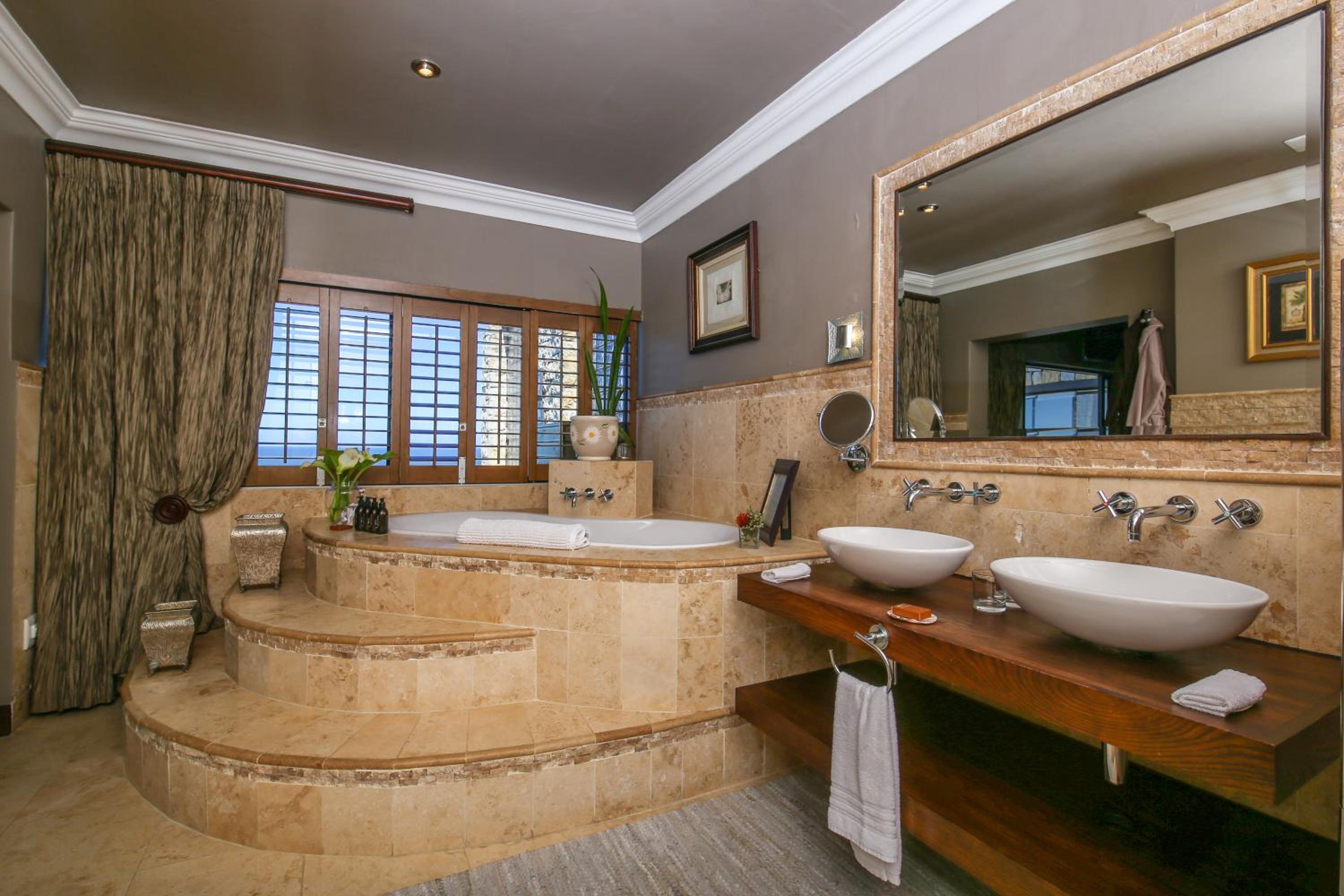 Penthouse Suite photo 2
