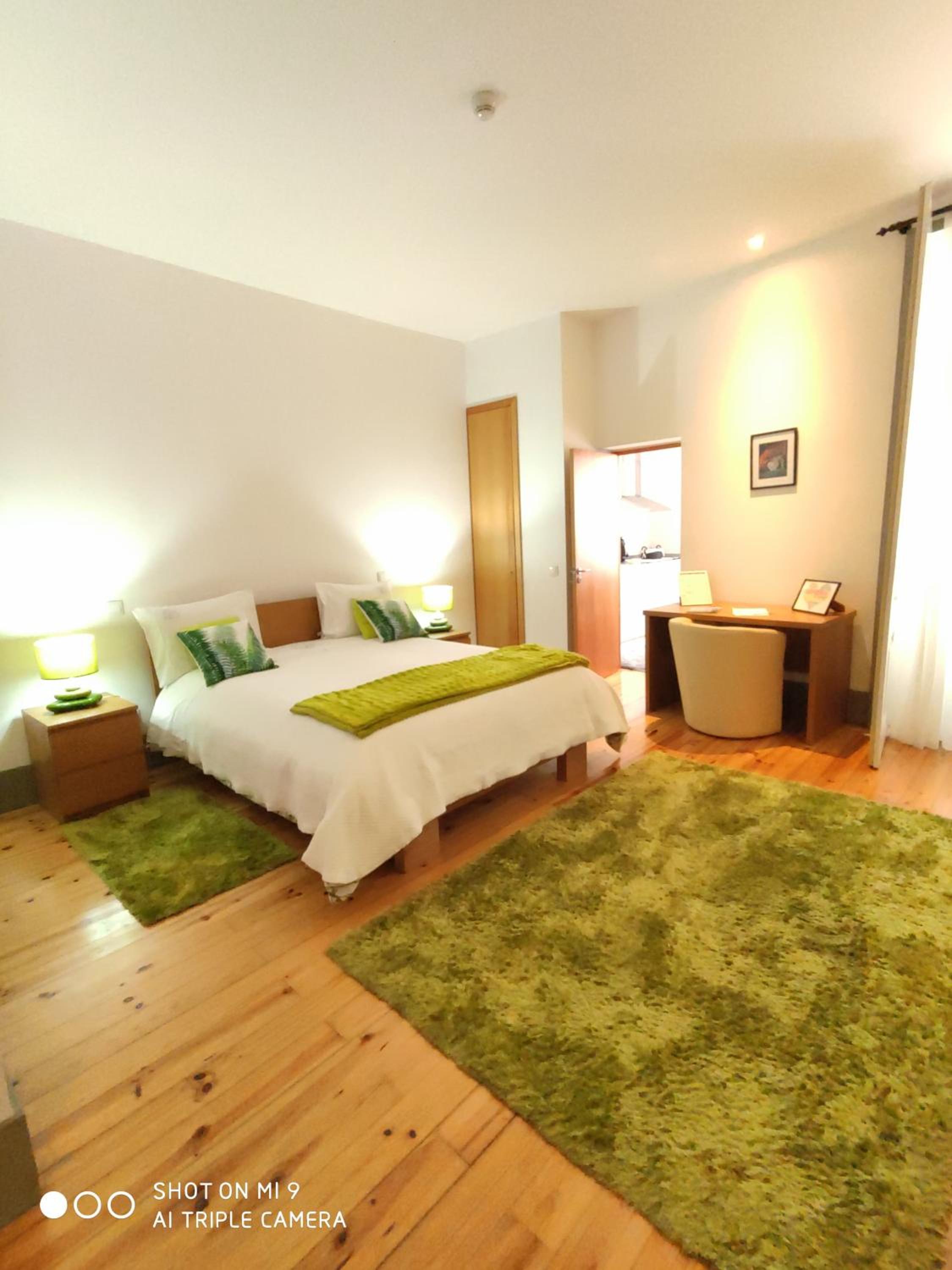 One-Bedroom Apartment - Photo 16