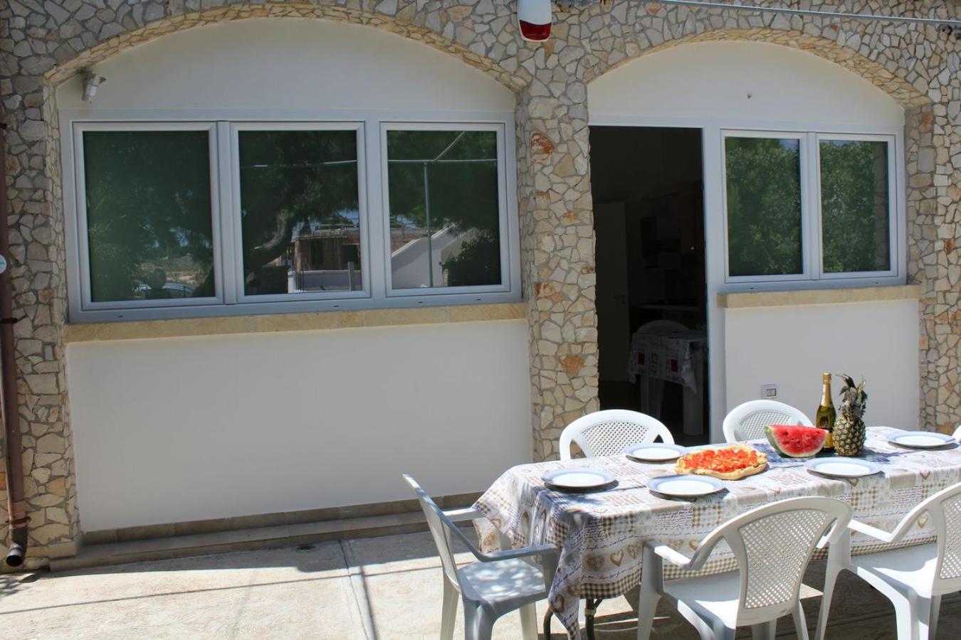 Two-Bedroom House - Photo 20