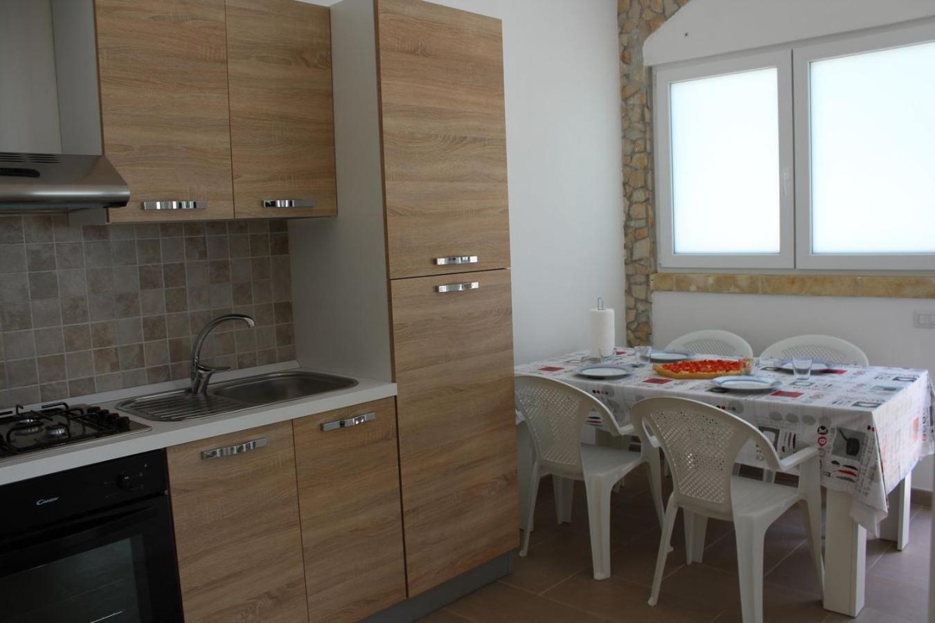 Two-Bedroom House - Photo 29