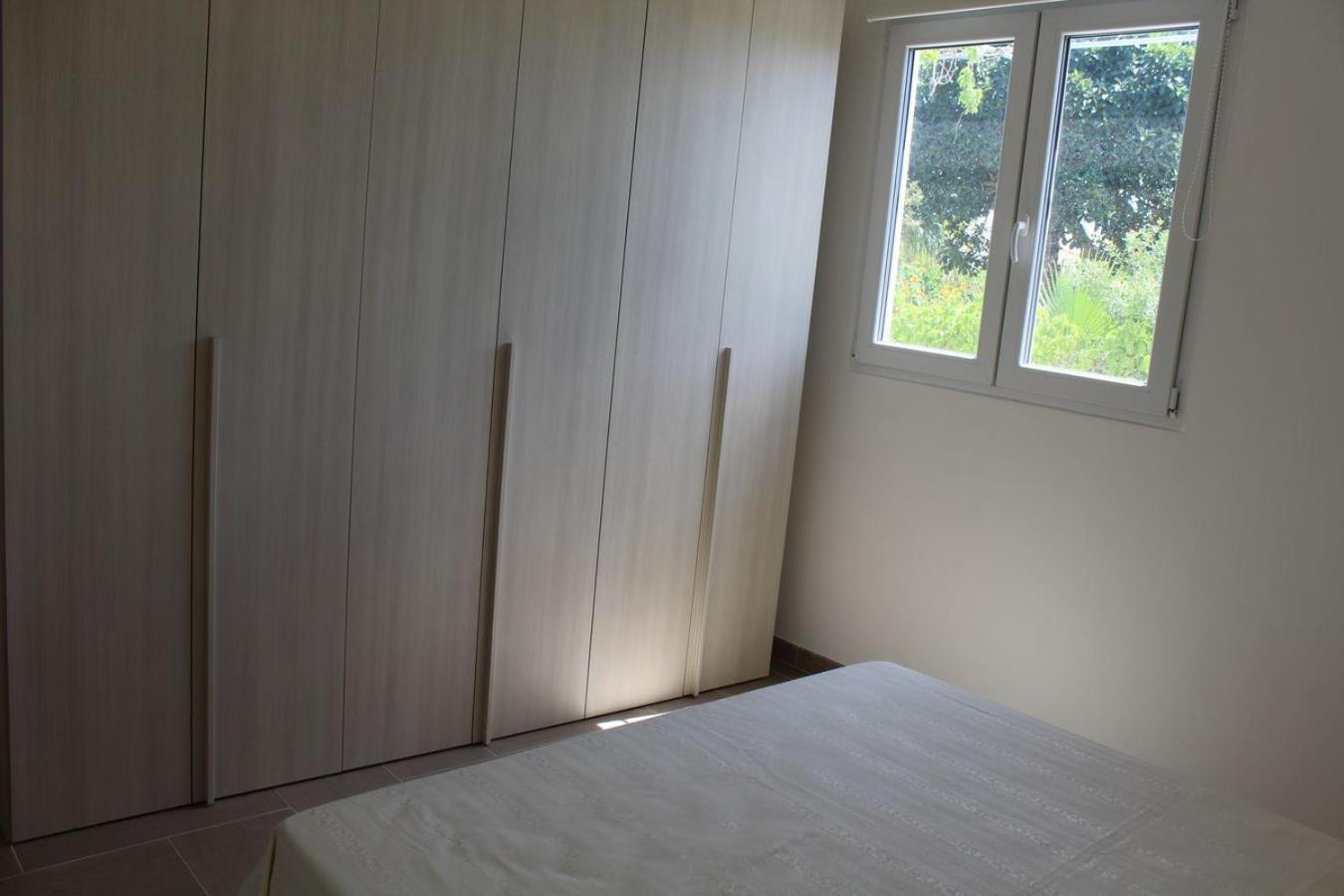 Two-Bedroom House - Photo 26