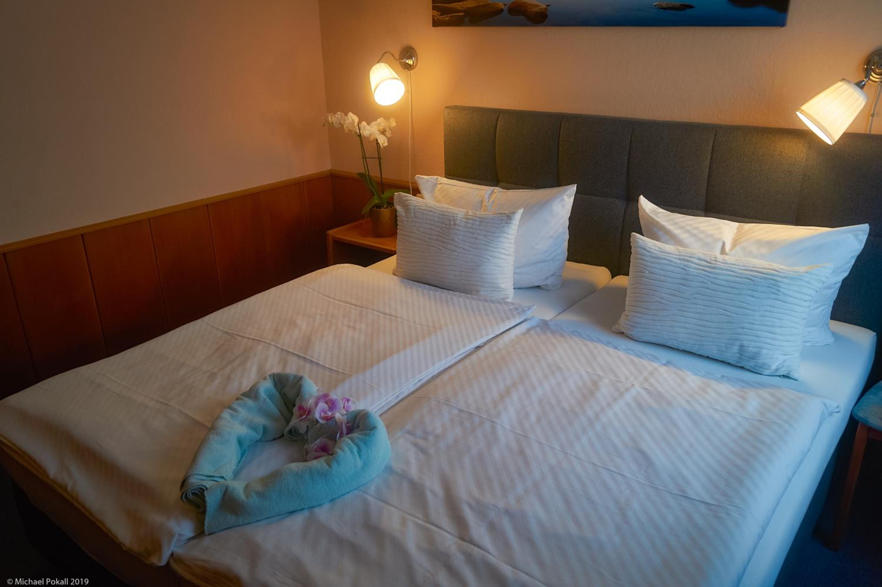 Double Room - Photo 9