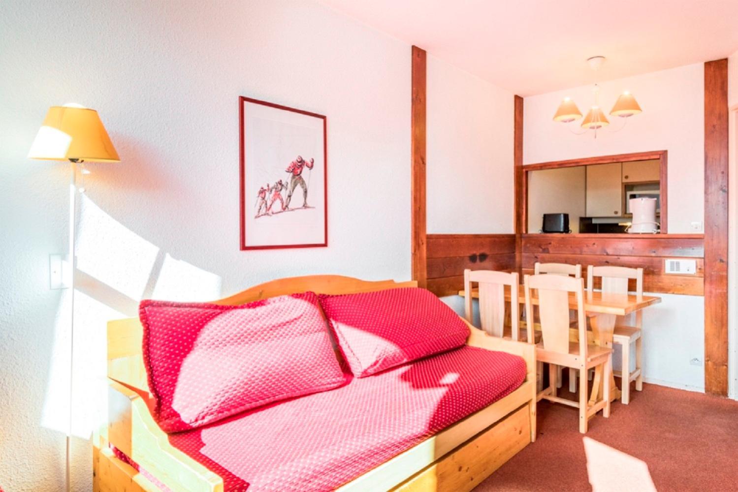 Budget One-Bedroom Apartment (4 People)