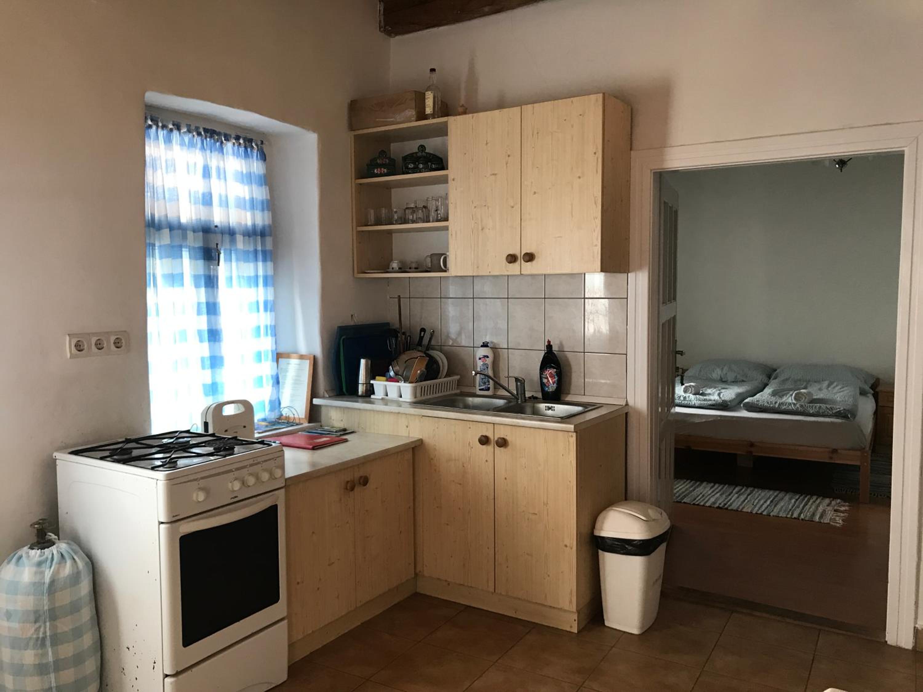 Double or Twin Room with Private Bathroom photo 2
