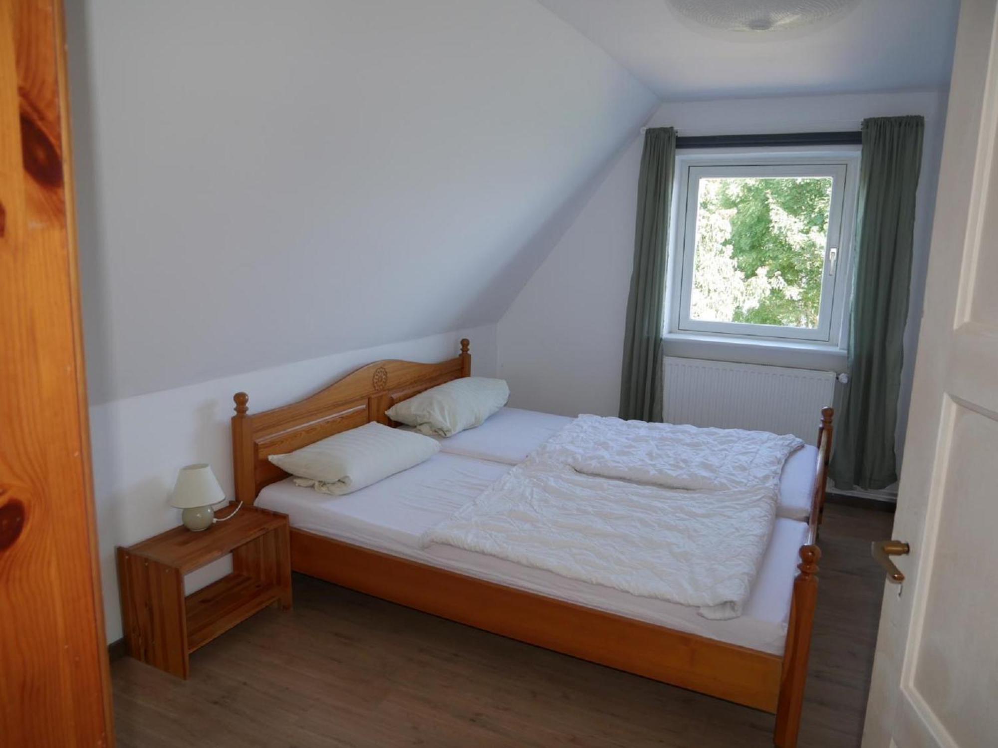 Two-Bedroom Apartment photo 3