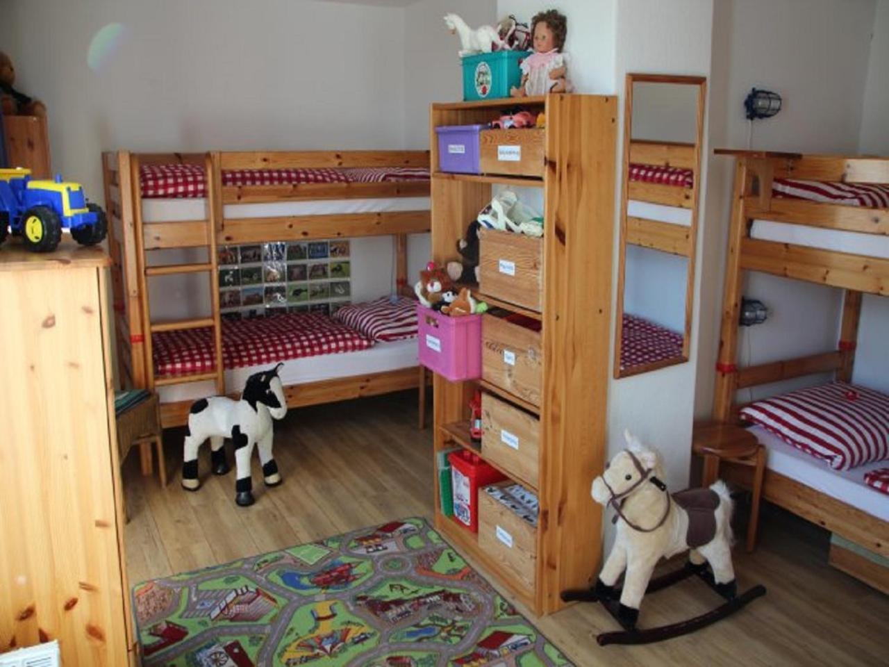 Four-Bedroom House photo 1