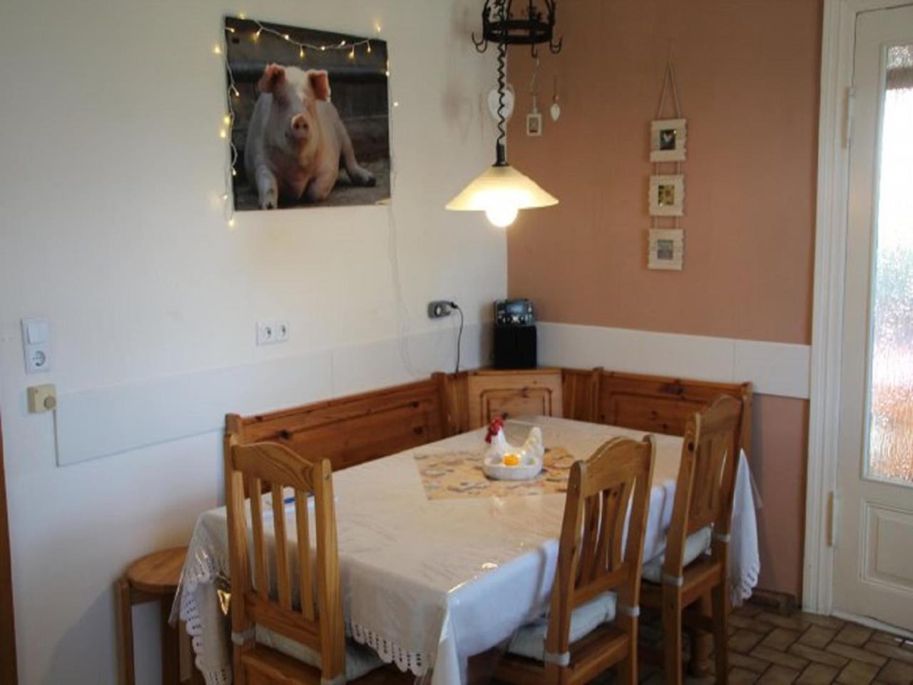 Three-Bedroom House photo 2