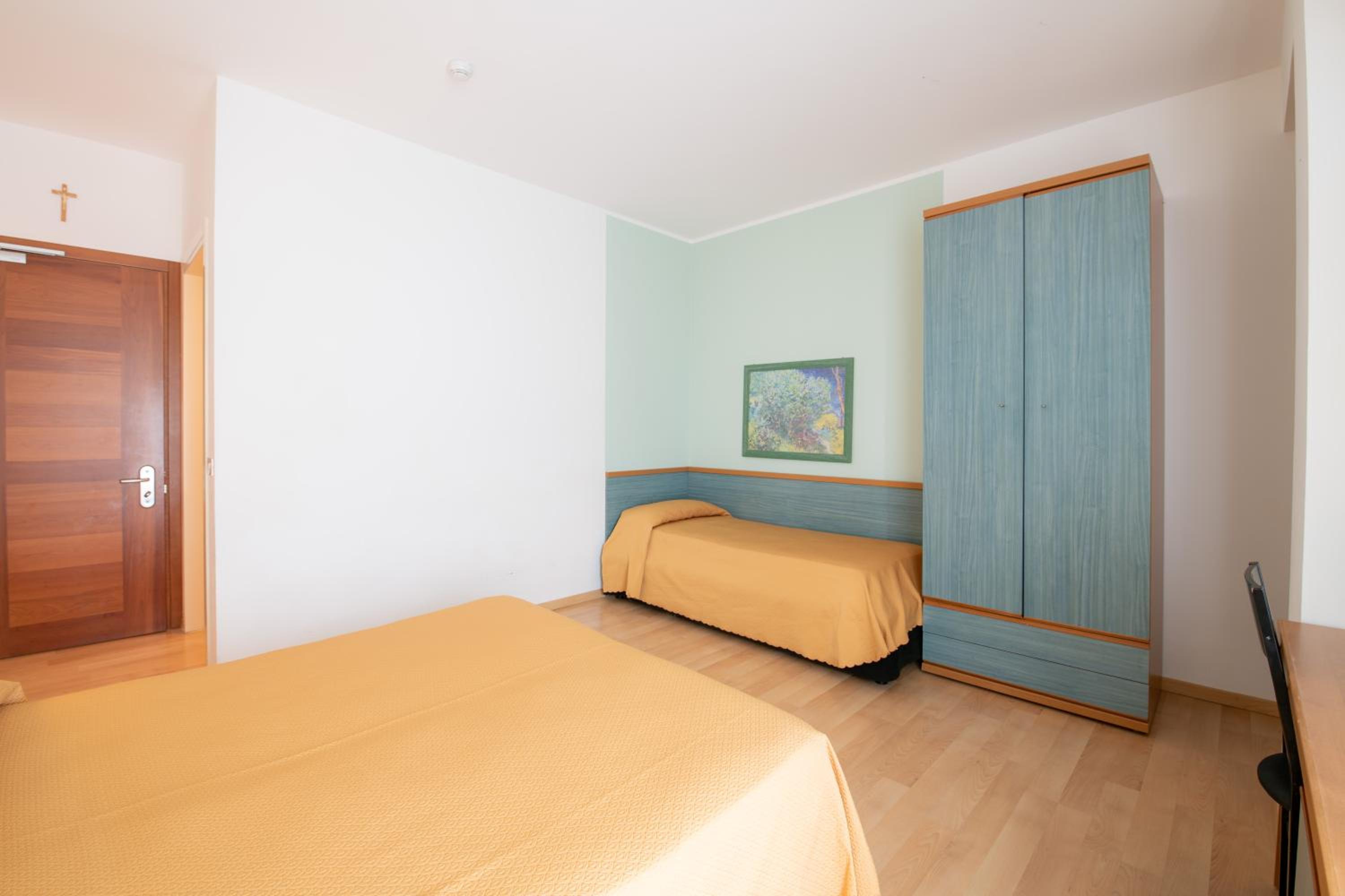 Family Room with Balcony - Photo 1