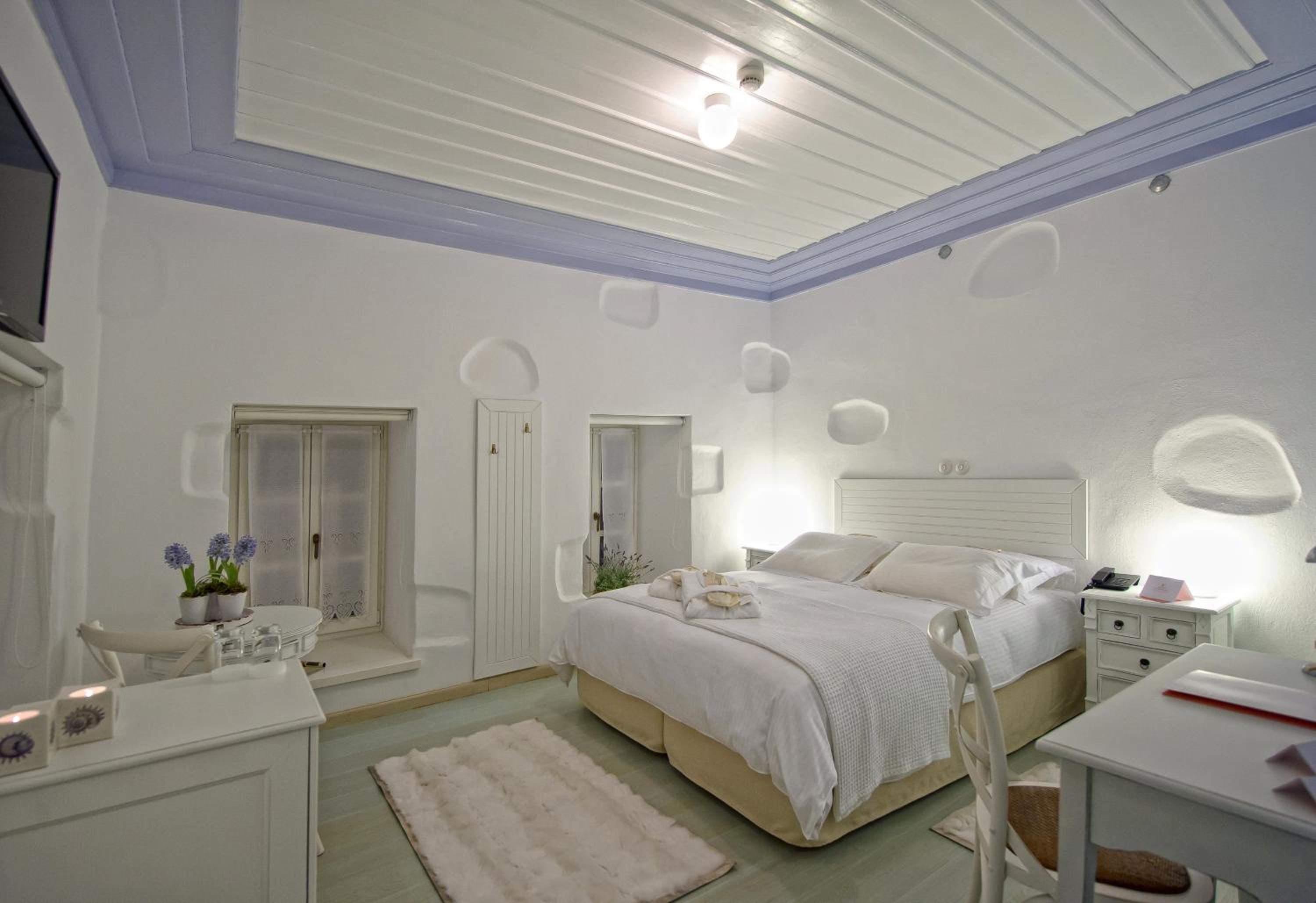 Deluxe Double or Twin Room - Photo 4
