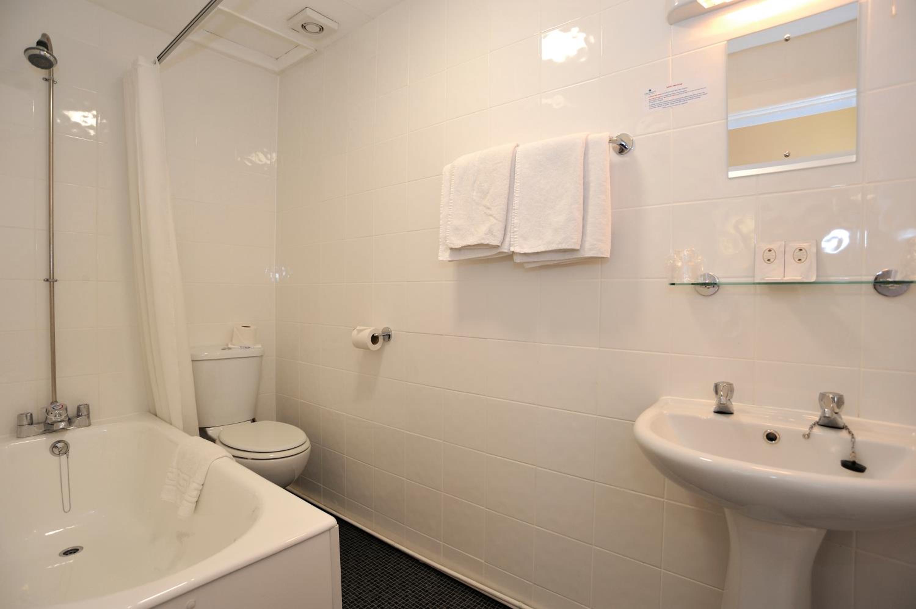 Twin Room with Sea View photo 2