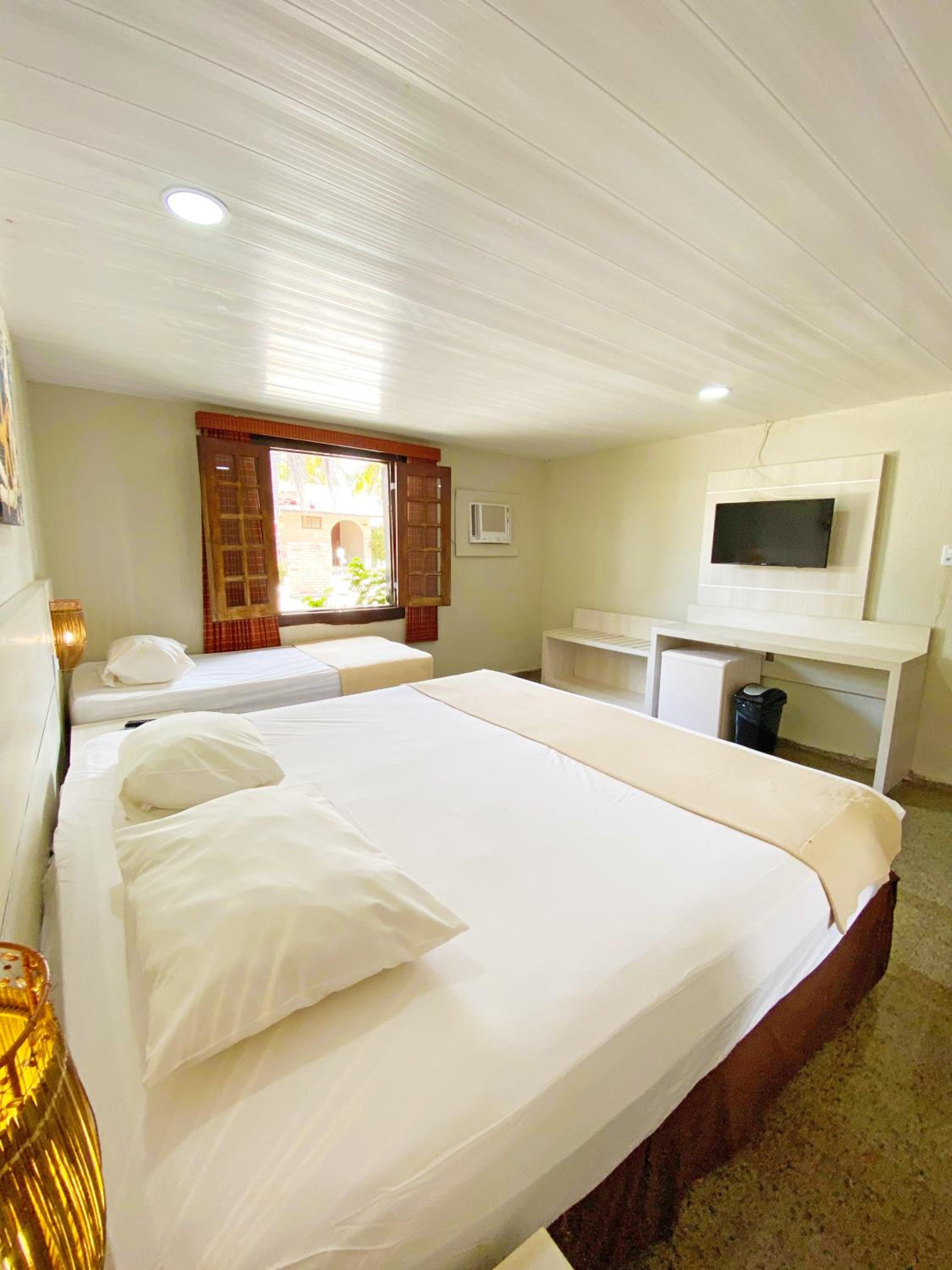 Chalet (4 Adults)