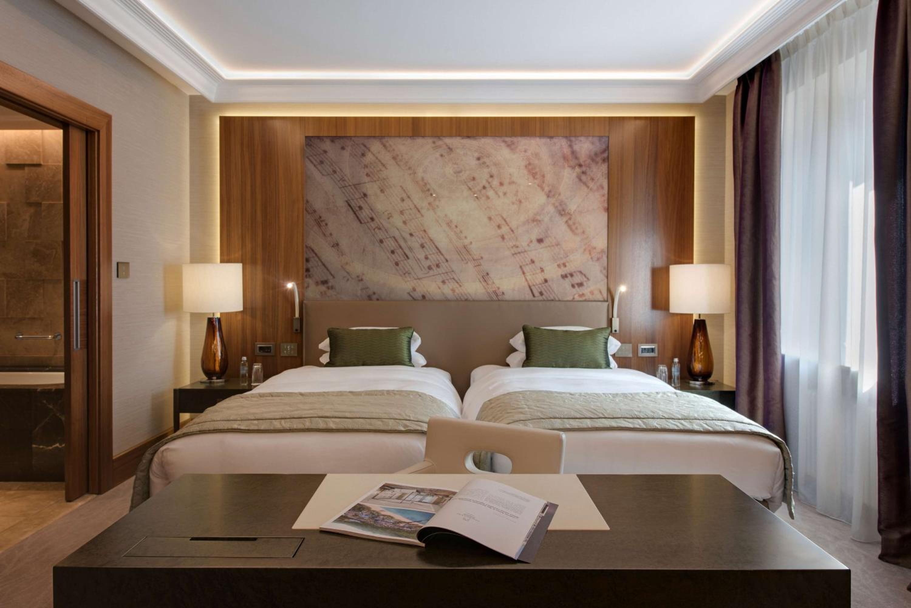 Superior Twin Room - Photo 3