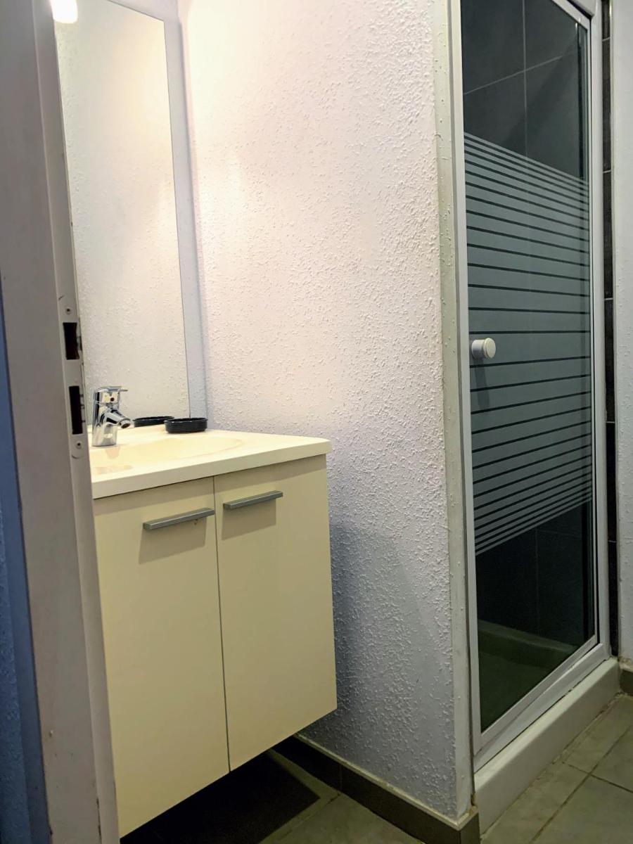 One-Bedroom Apartment  photo 2