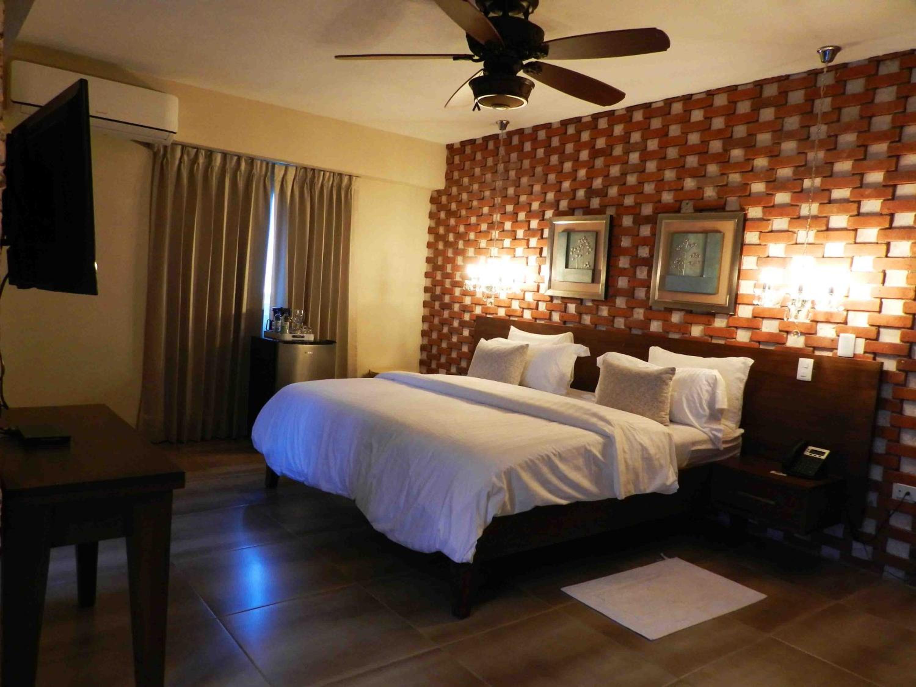 Junior Suite with Balcony