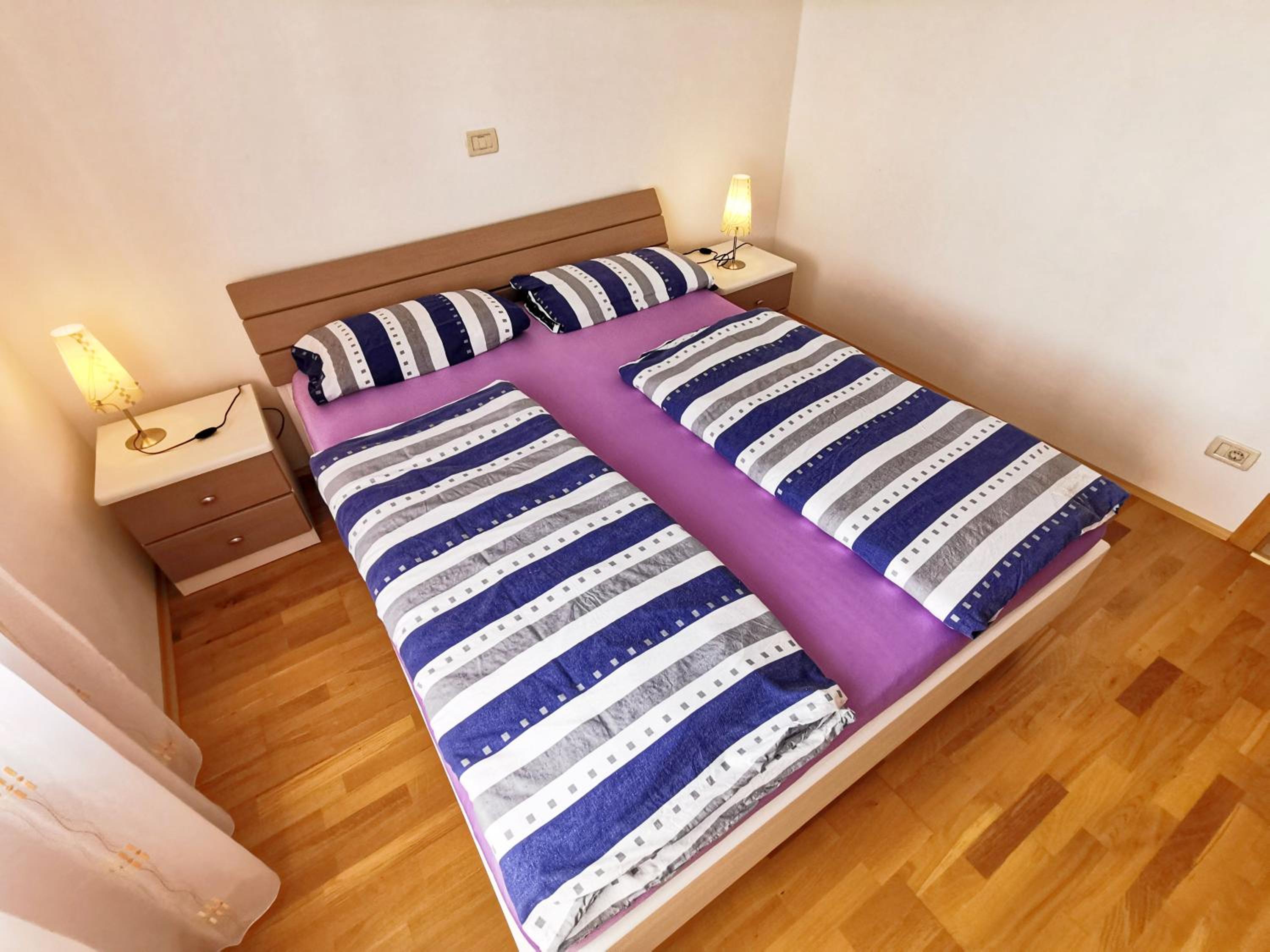 One Bedroom Apartment with Balcony photo 3