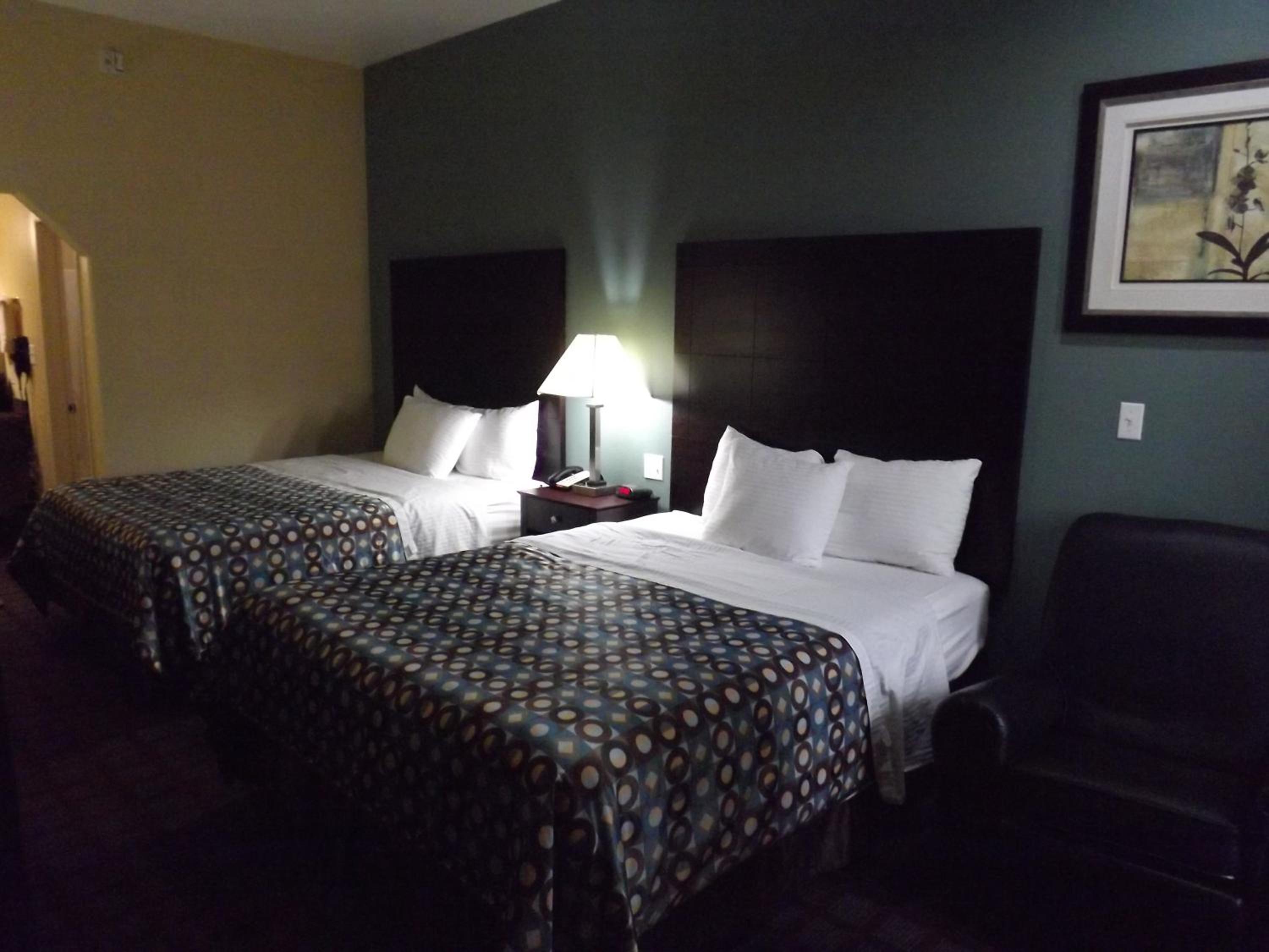Non Smoking Two Queen Beds photo 1
