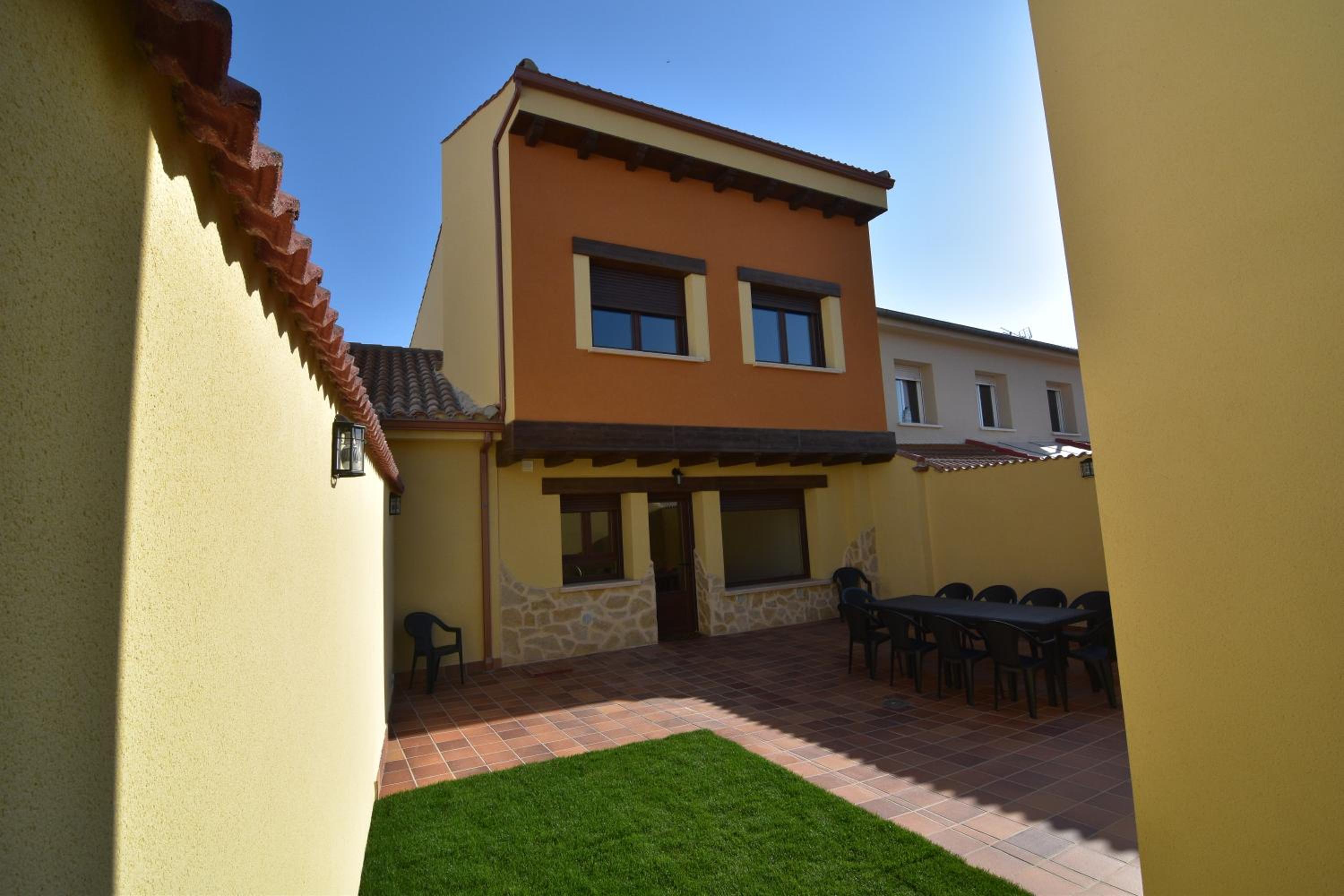Casa de cinco habitaciones