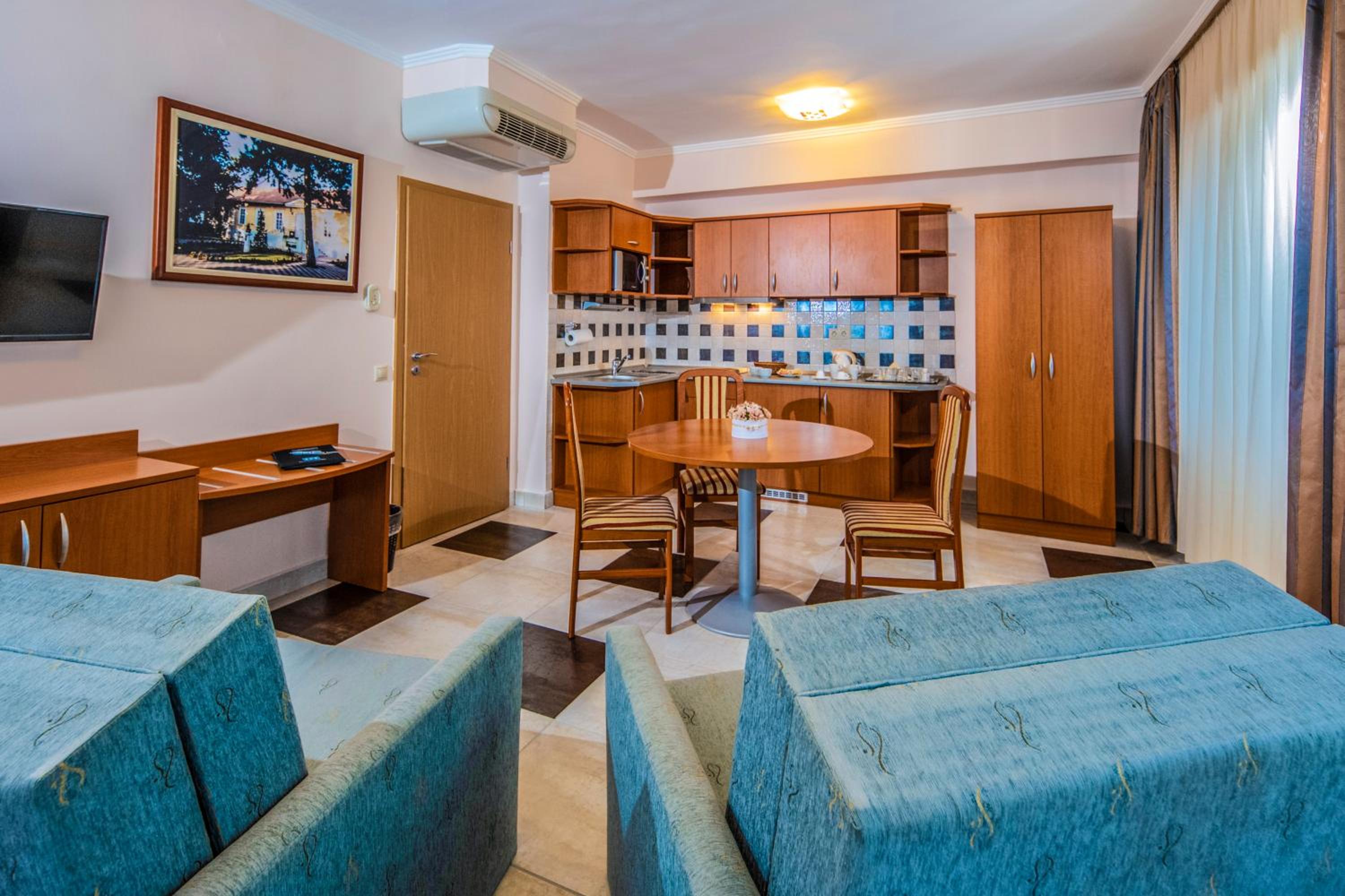 Standard Apartment photo 2