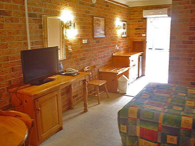 Queen Room - Photo 1