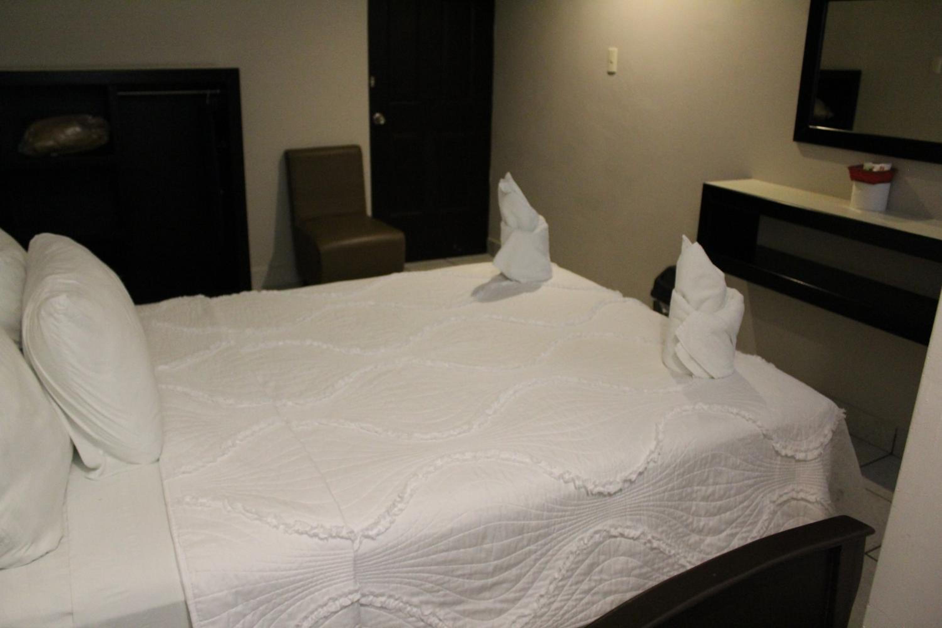 Standard Double Room photo 3