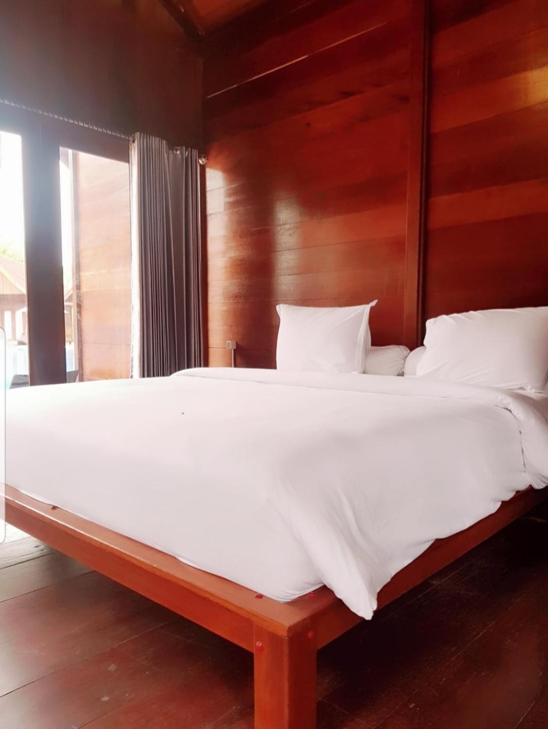 Deluxe Double or Twin Room - Photo 22
