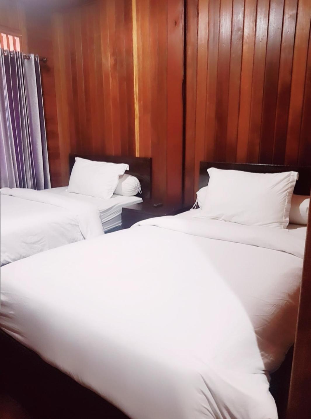 Deluxe Double or Twin Room - Photo 11