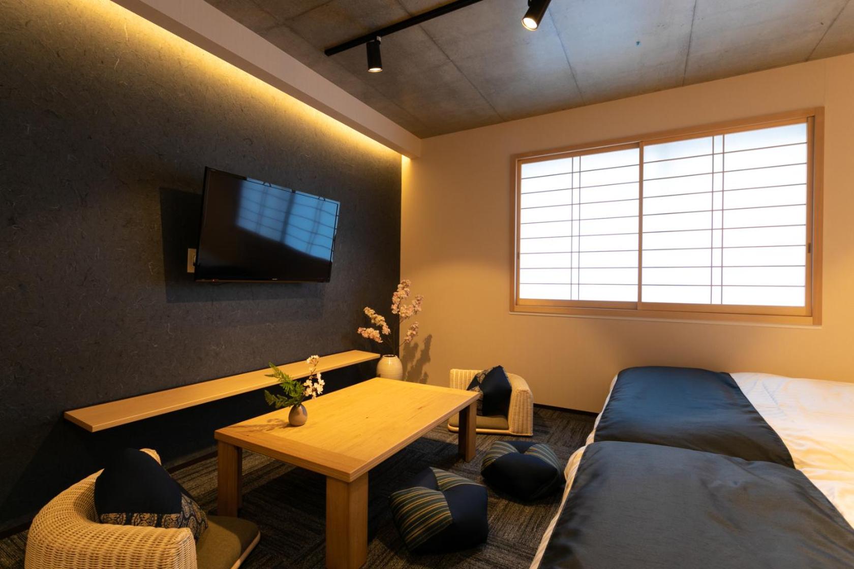 One-Bedroom Apartment photo 2