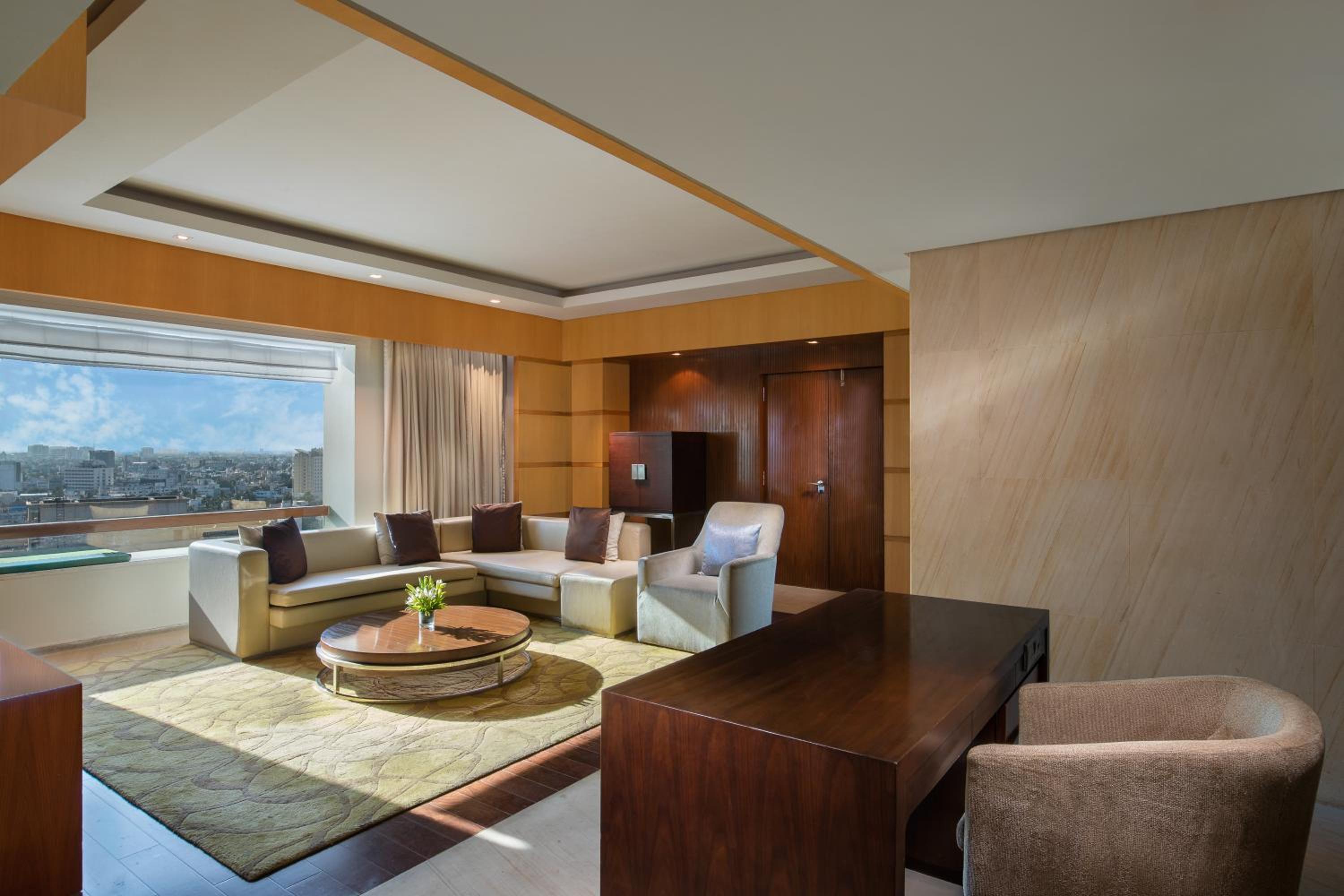 Diplomat Suite Diplomat Suite