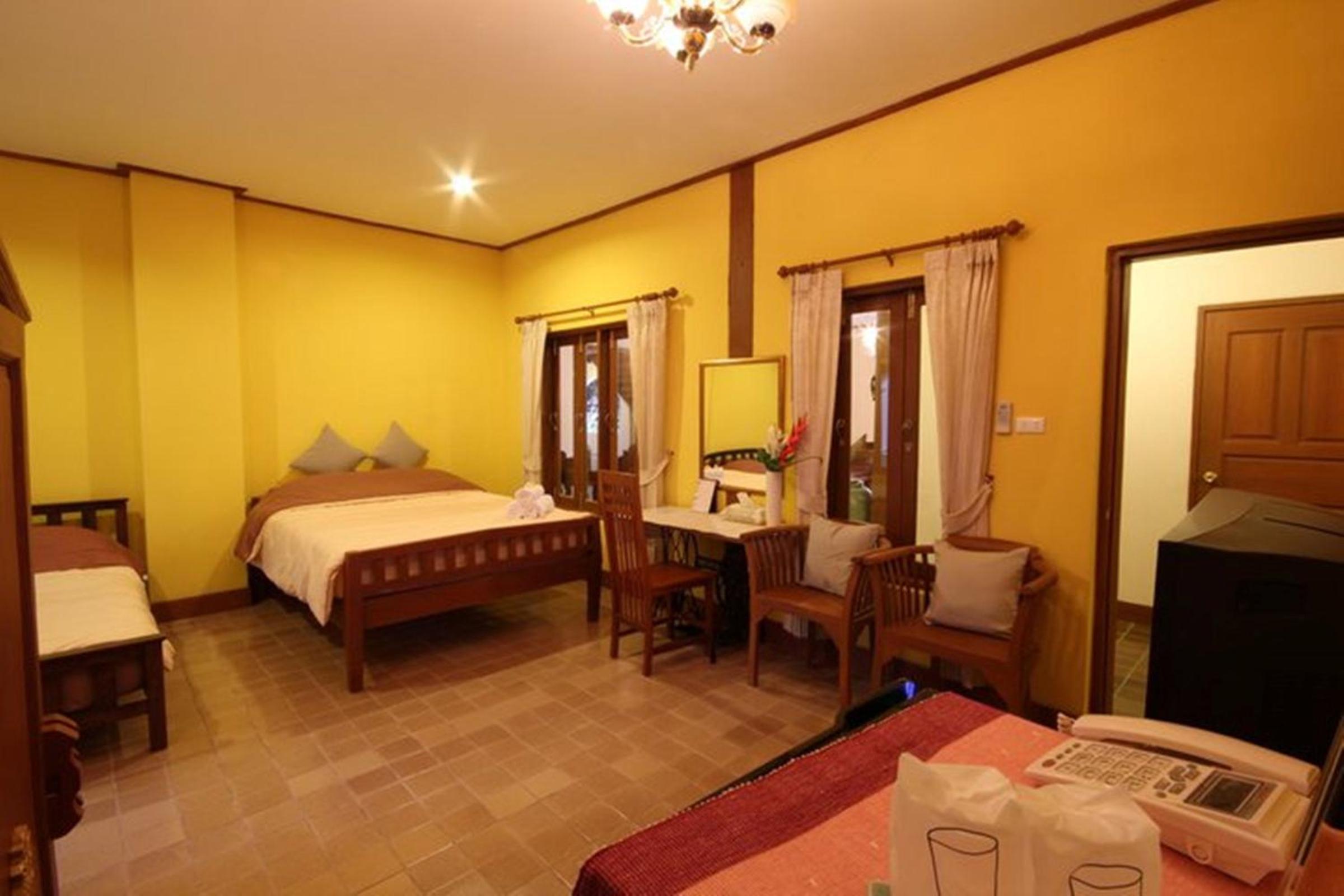 Superior Double or Twin Room photo 2