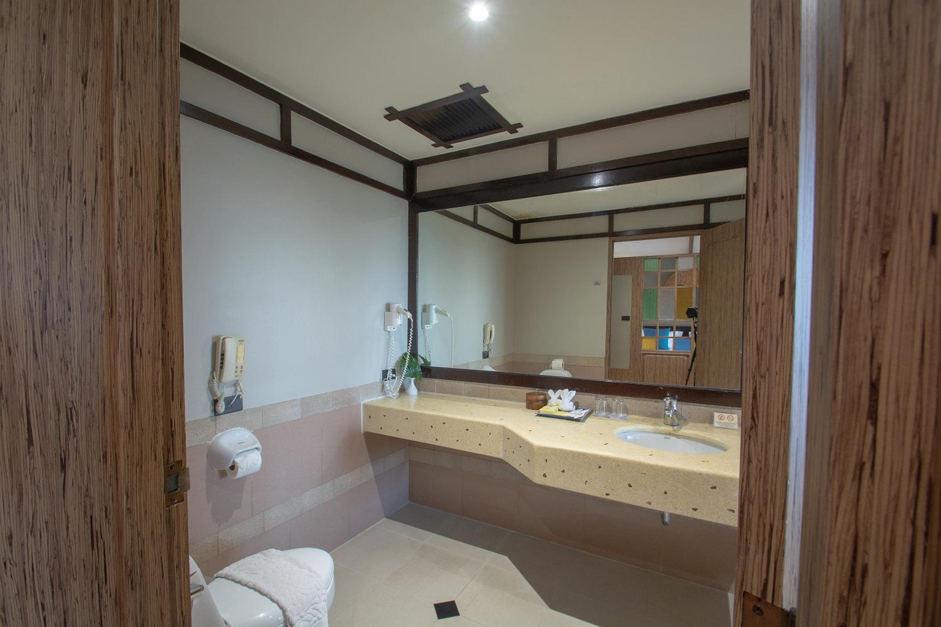 Villa with Sea View - Photo 7