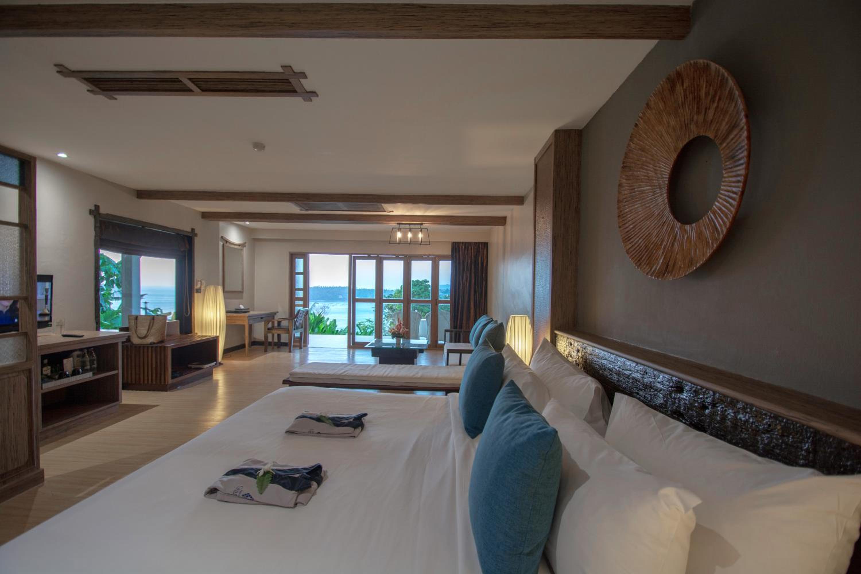 Villa with Sea View - Photo 8