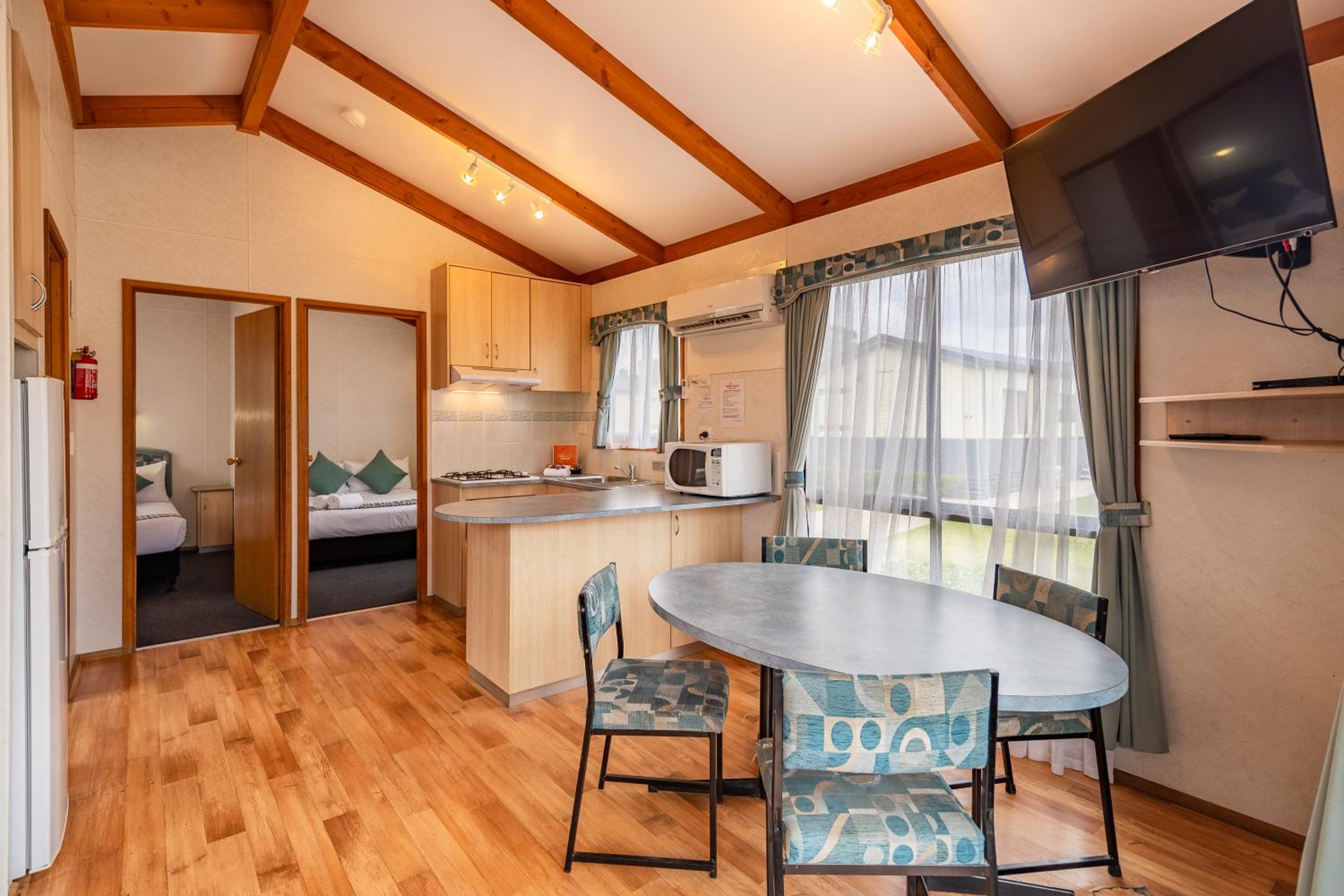 Standard Two-Bedroom Cabin A photo 3