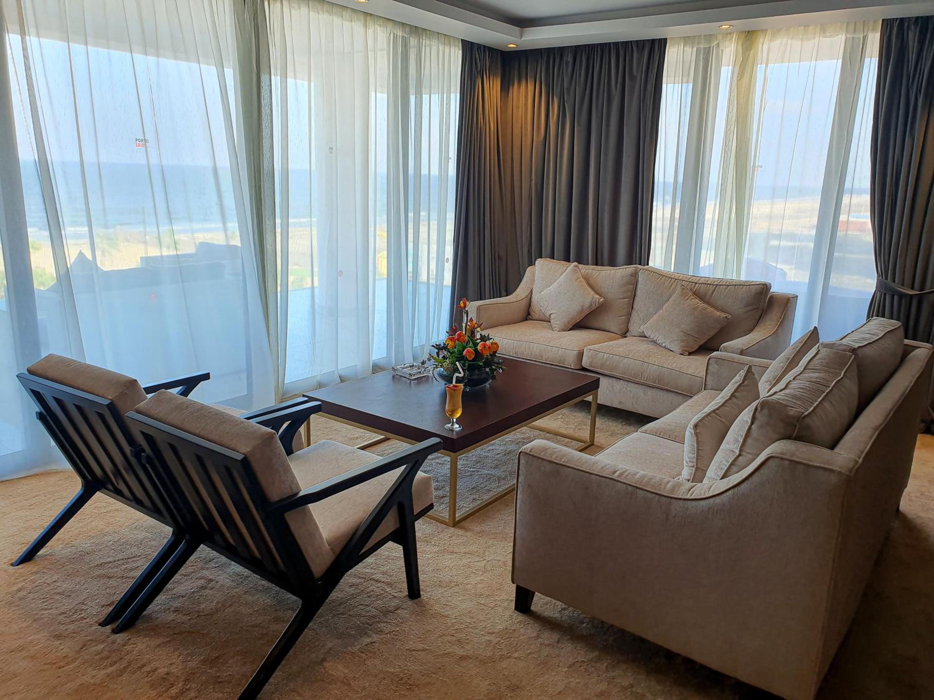 Royal Suite with Sea View - Egyptians and Residents Only
