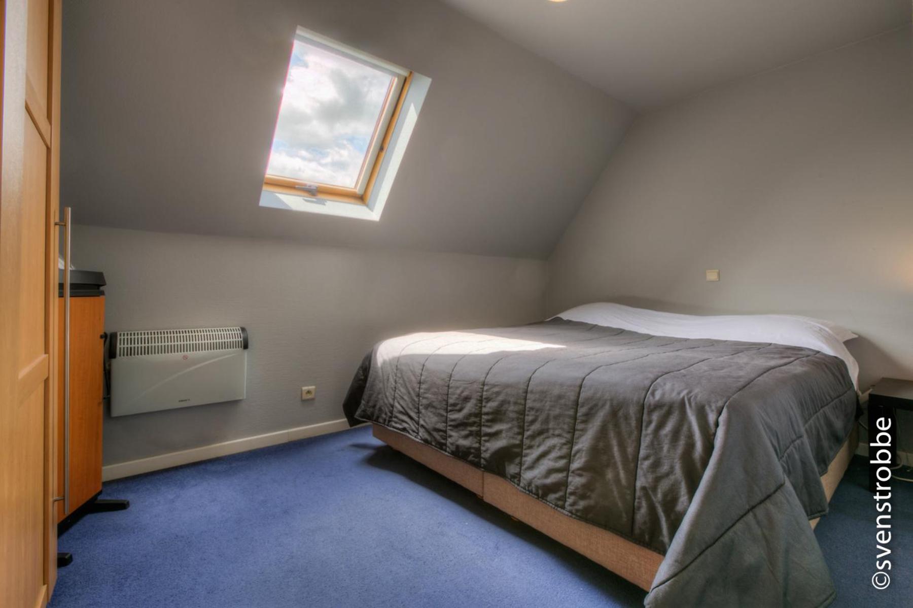 One-Bedroom Apartment - Photo 5
