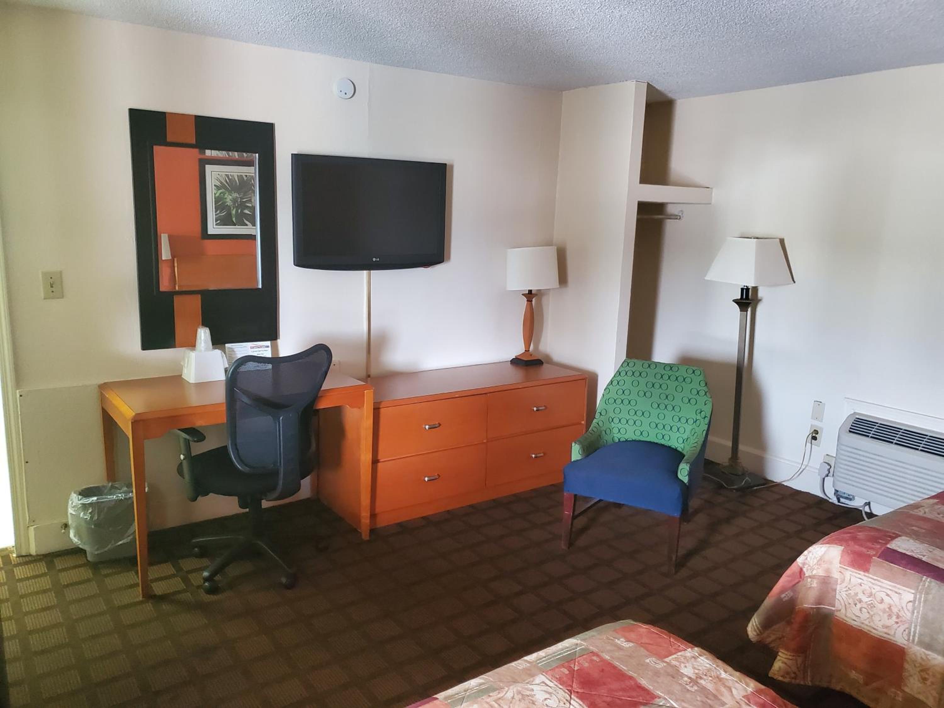  Double Room with Two Double Beds - Non-Smoking photo 1