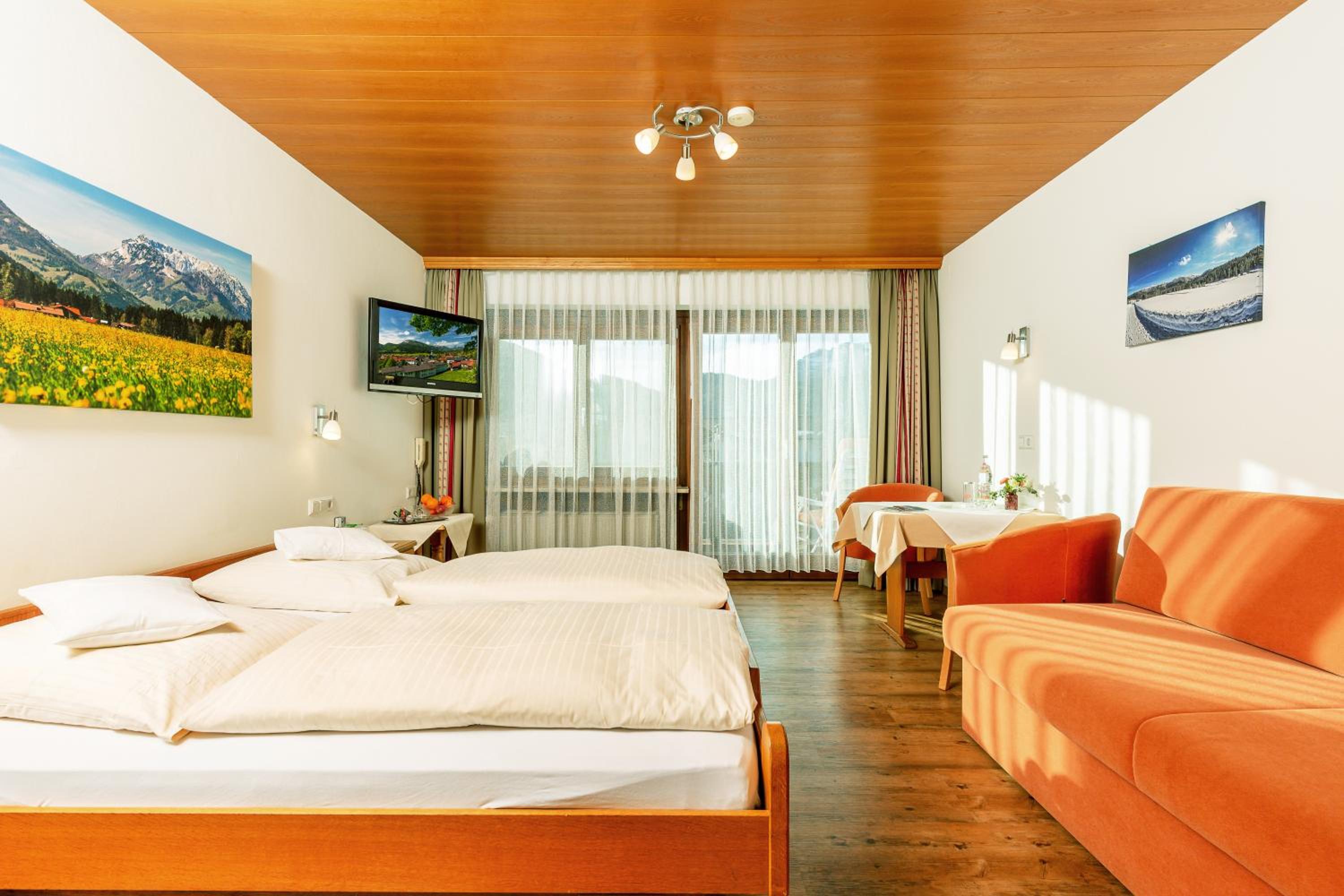 Comfort Double Room with Balcony photo 1