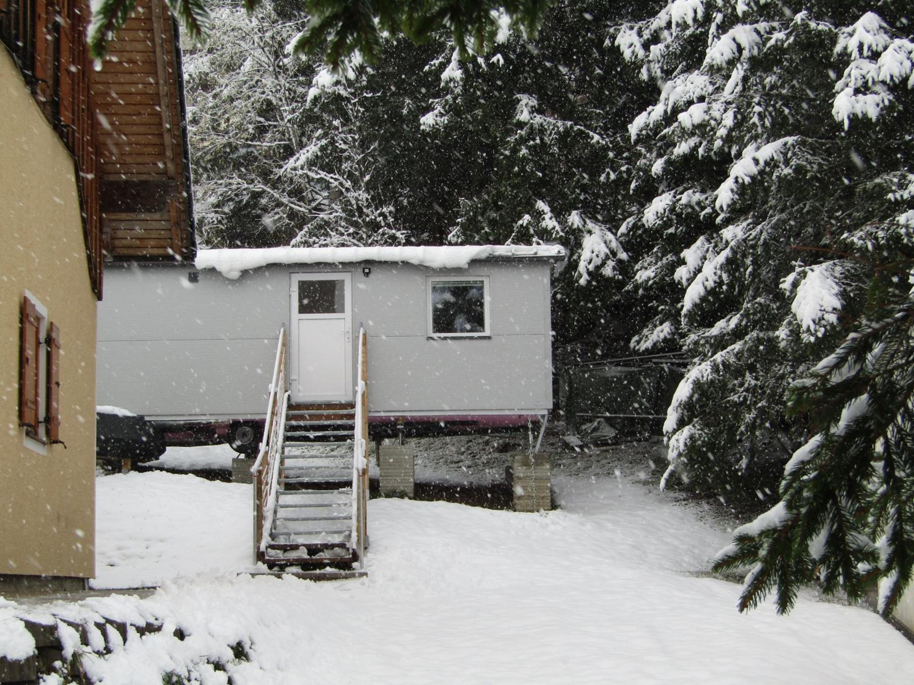 Mobile Home - Photo 12