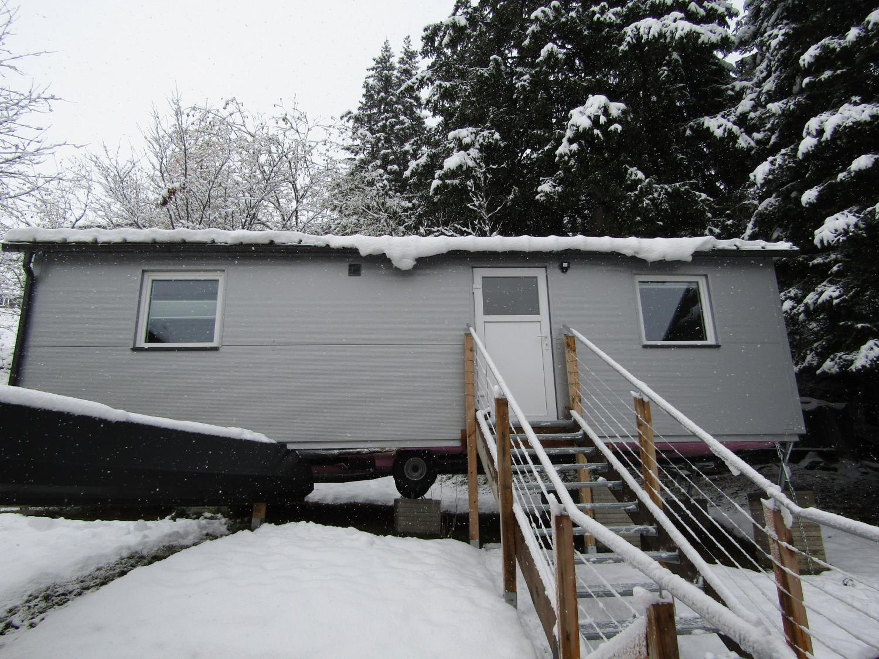 Mobile Home - Photo 7
