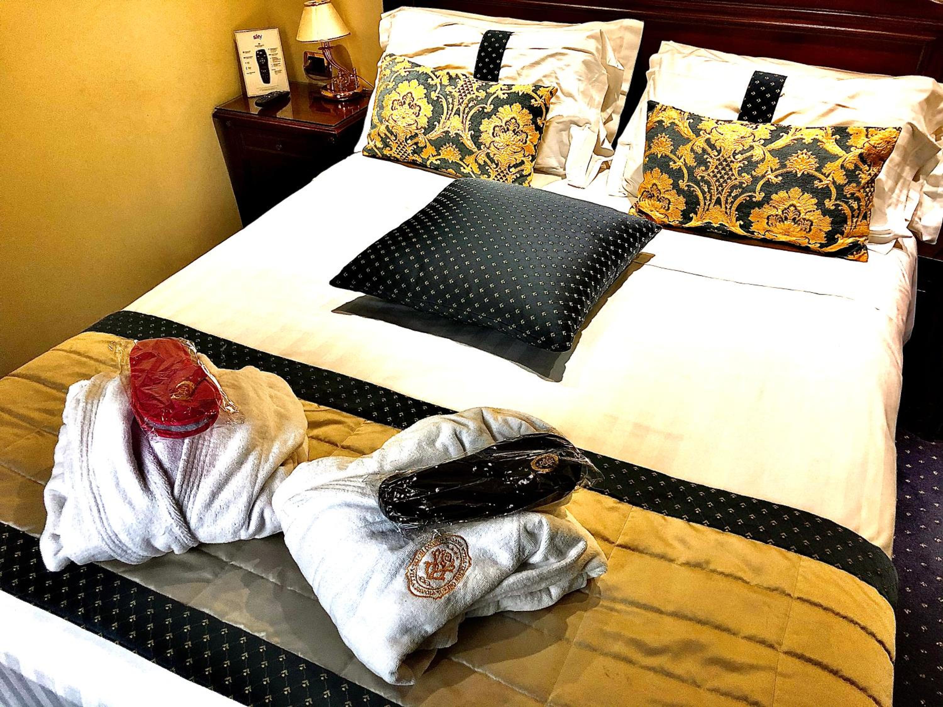 Deluxe Double Room With Bath photo 1