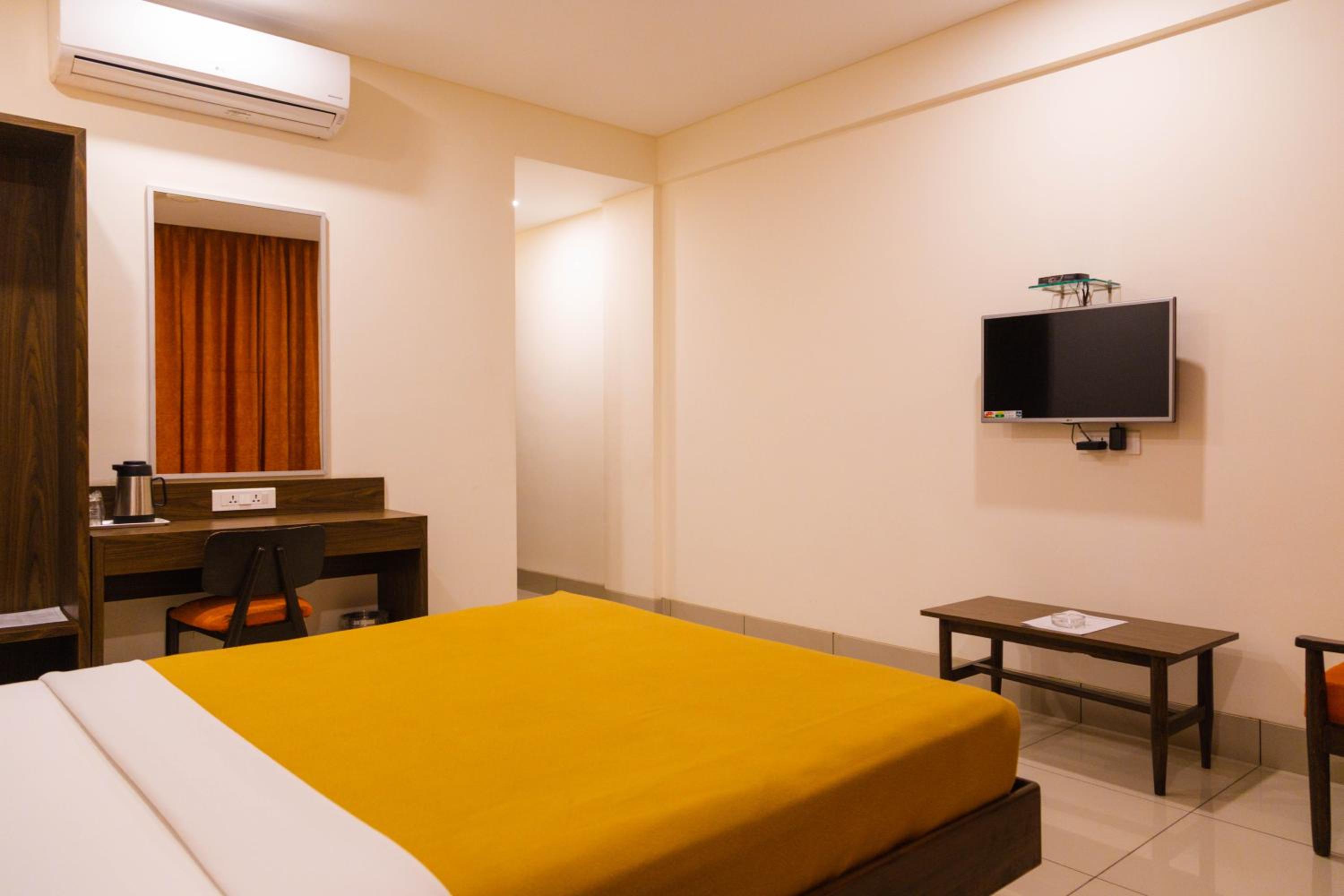 Executive AC Room