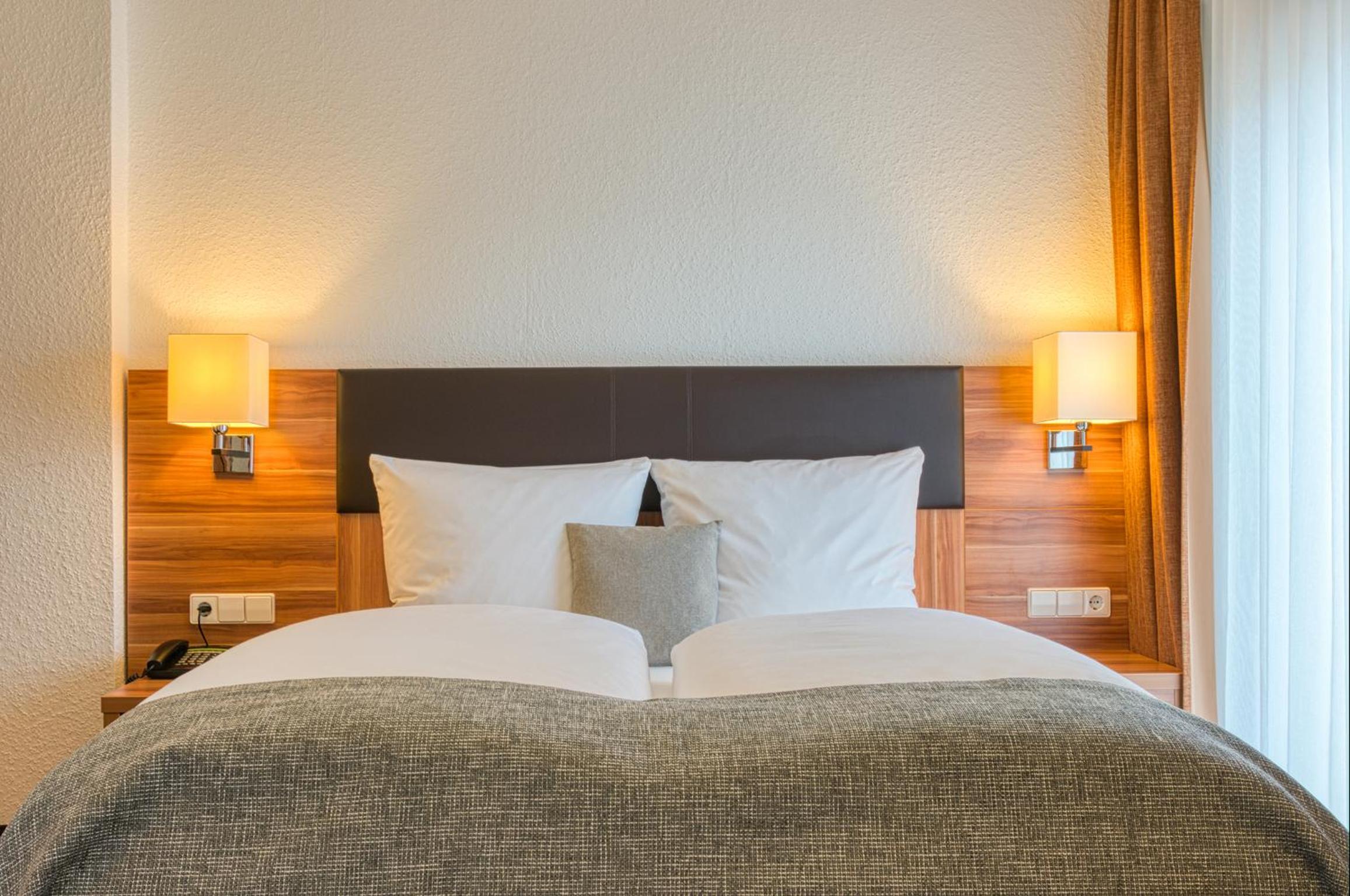 Standard Double Room - Photo 2