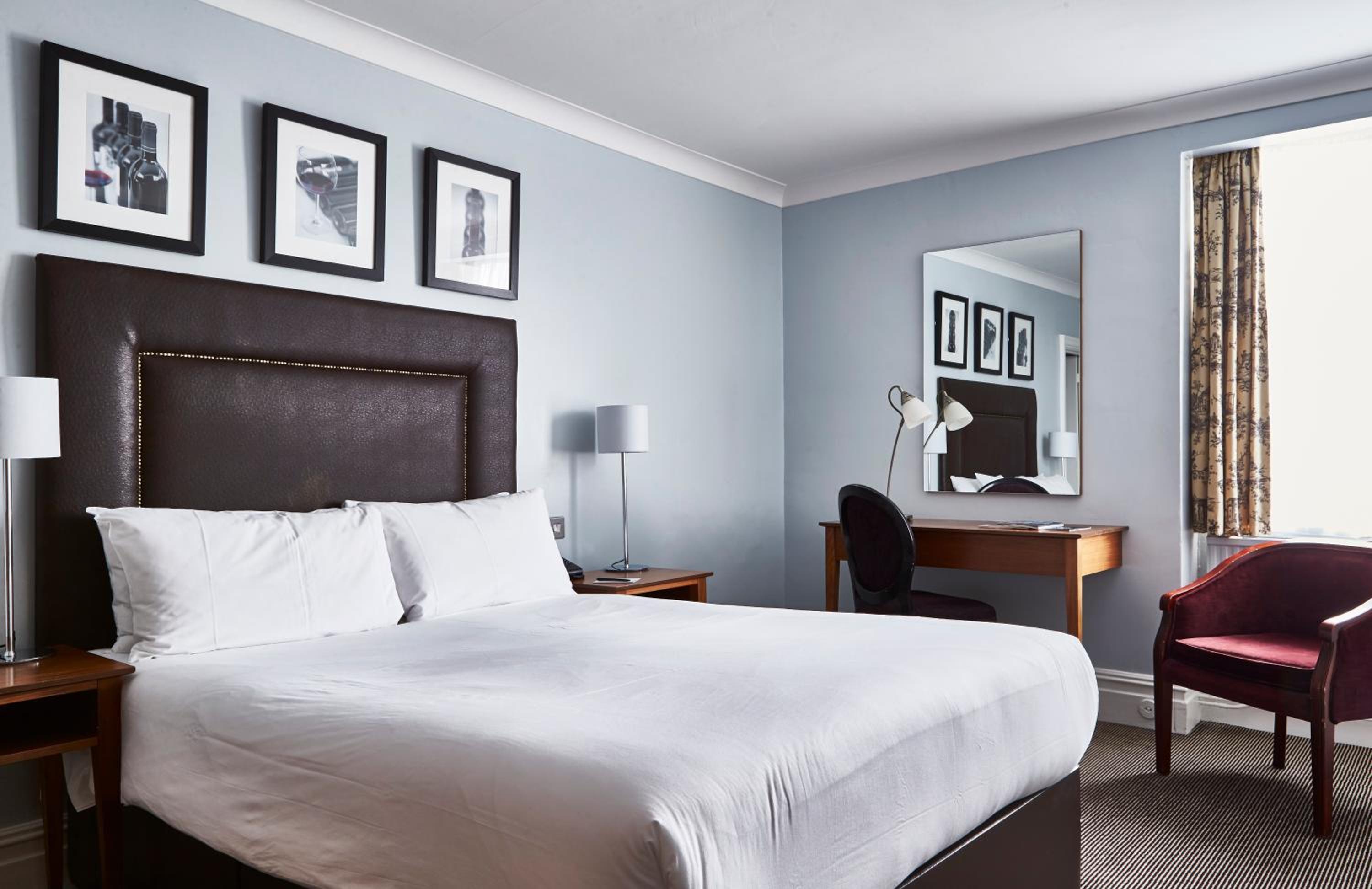 Double Room - Photo 5
