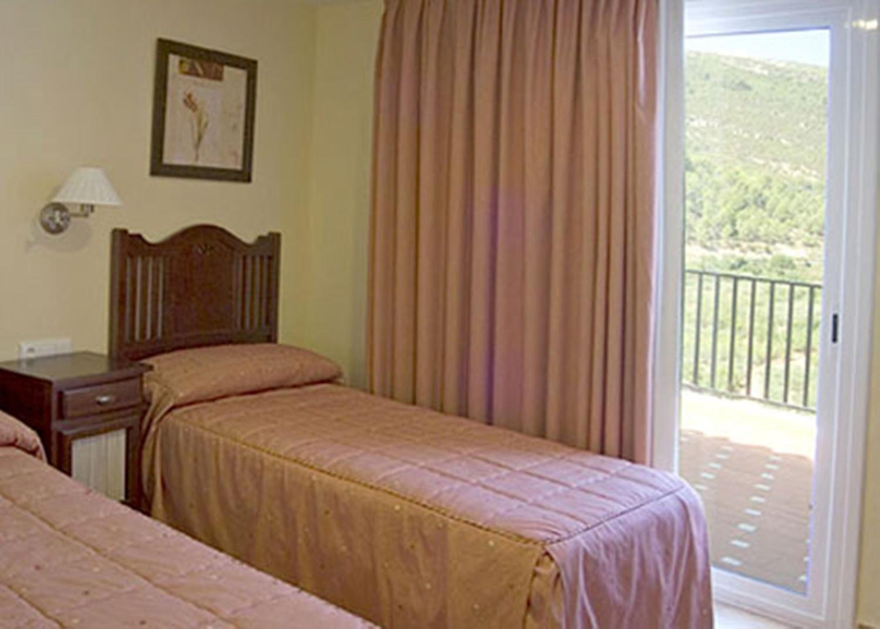 Double or Twin Room photo 3