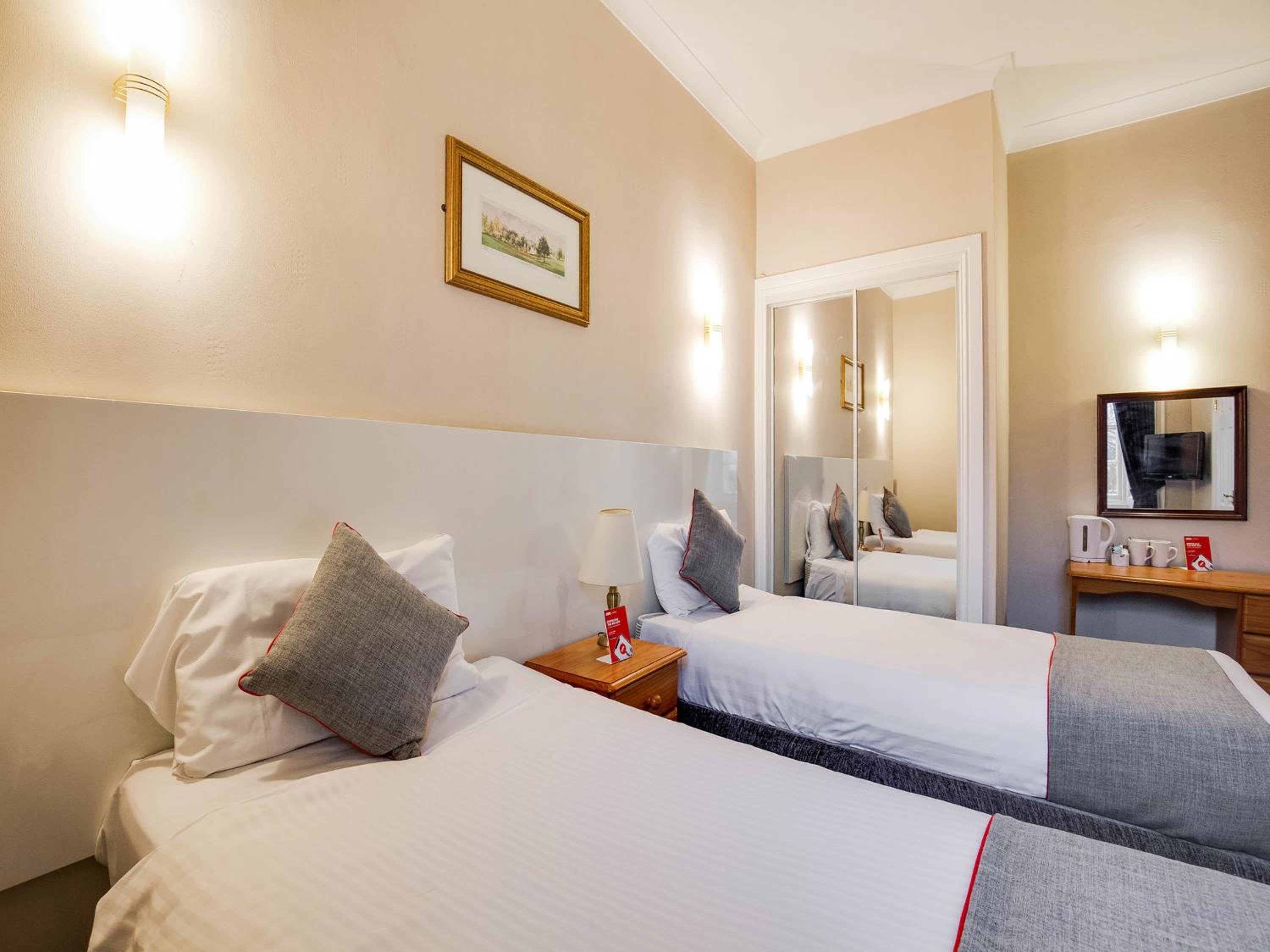 Twin Room photo 1