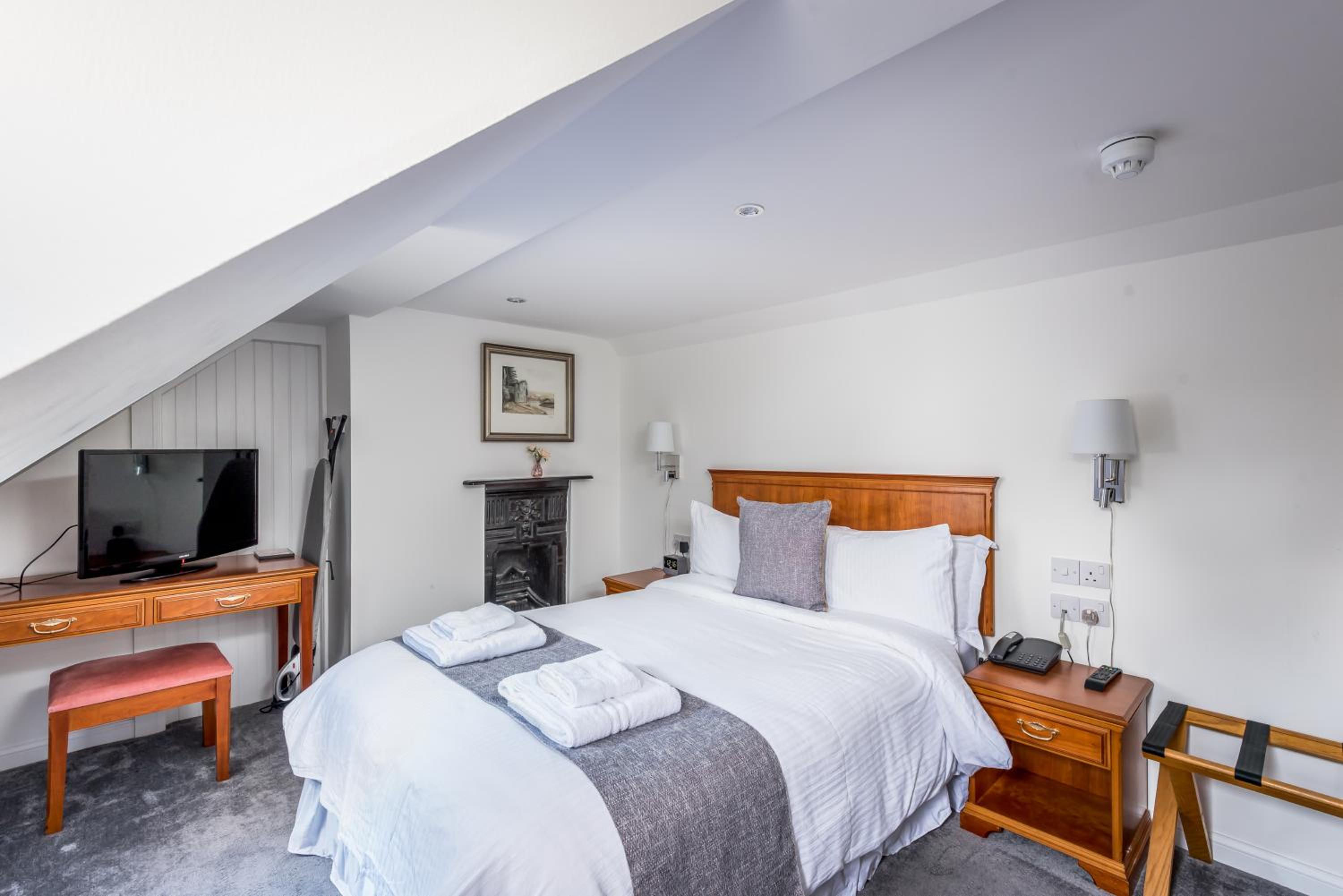Double or Twin Room photo 1