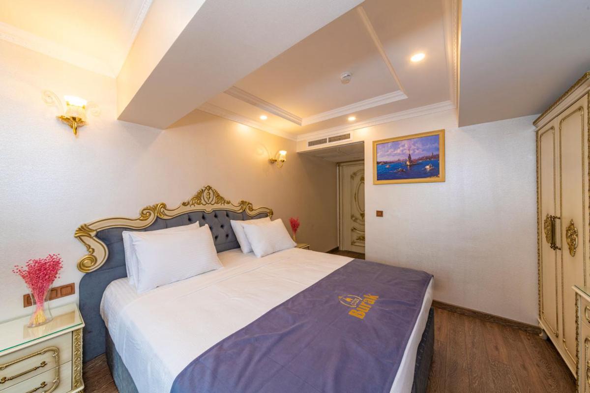 Standard Double or Twin Room photo 1