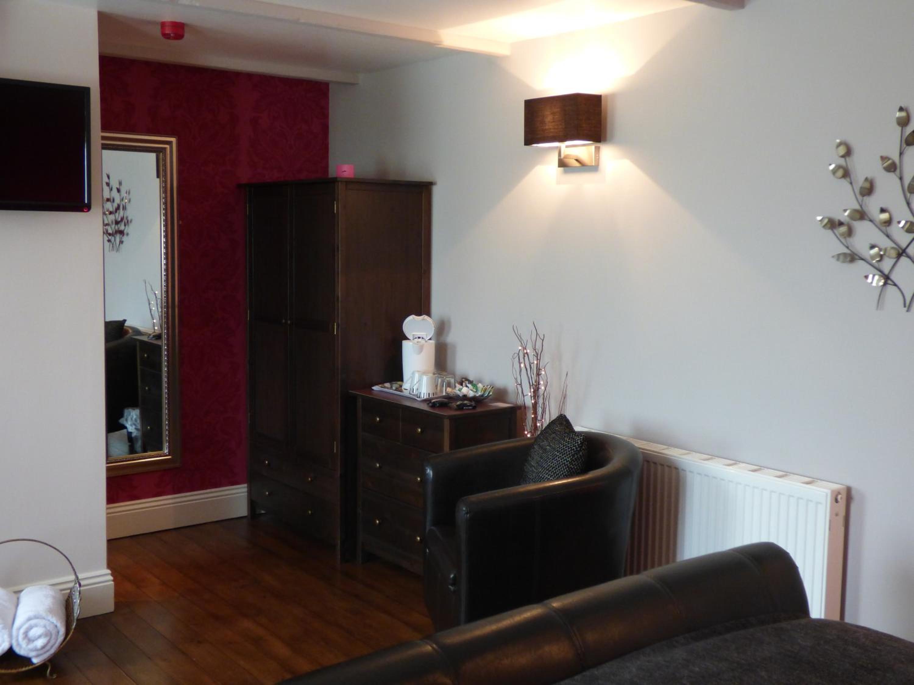 Deluxe King Room photo 3