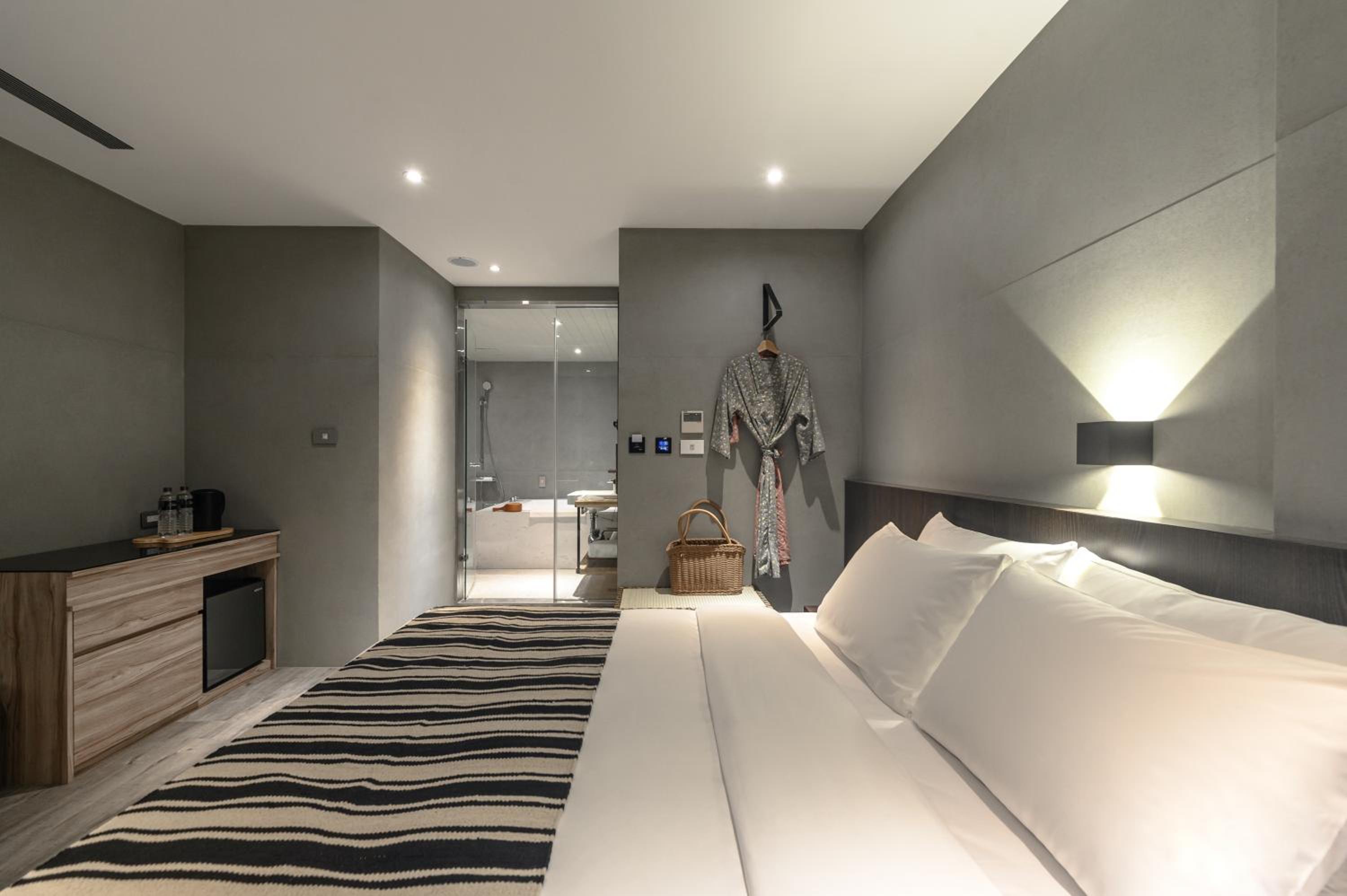 Deluxe Double Room - Photo 3