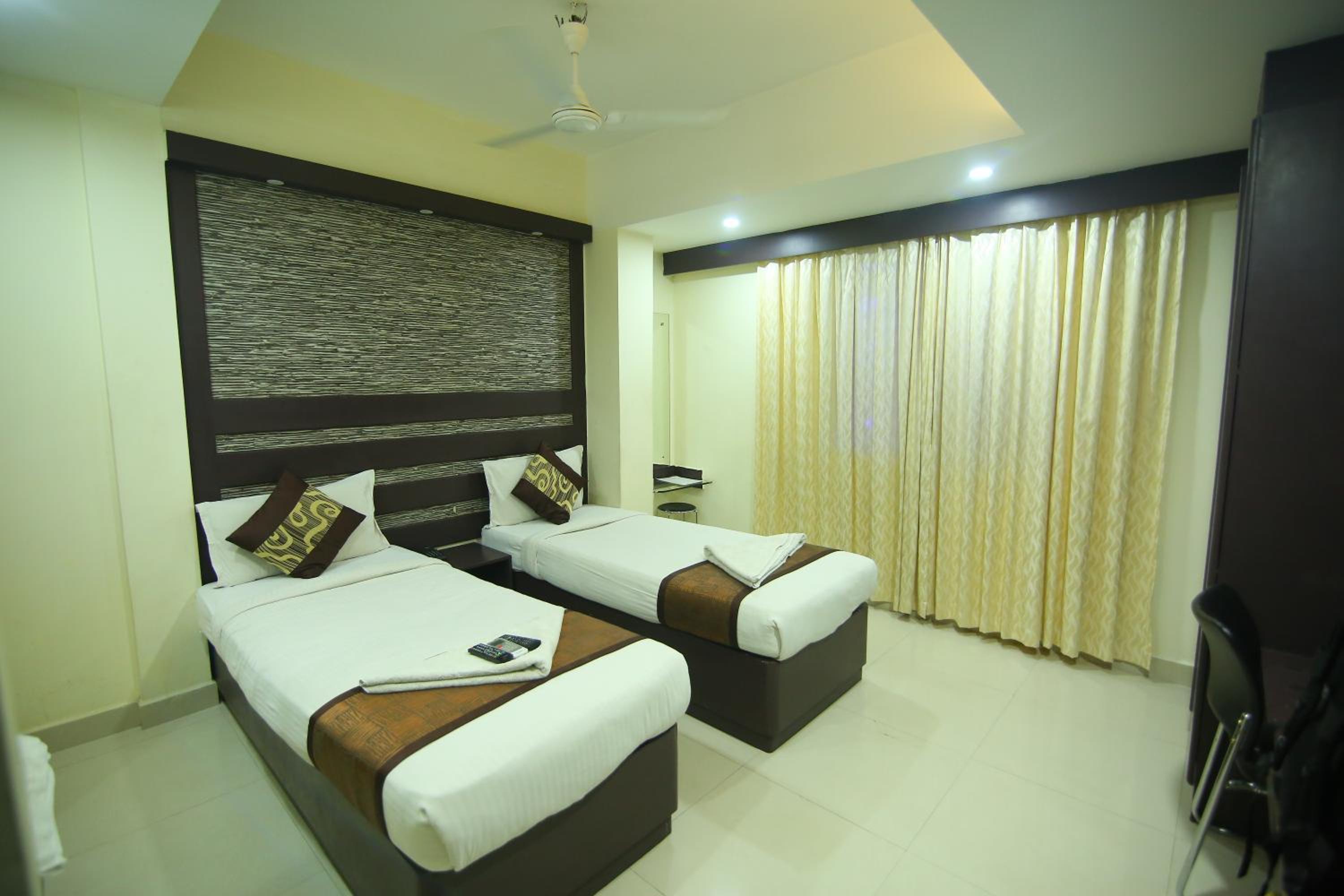 Deluxe Double Room - Photo 5